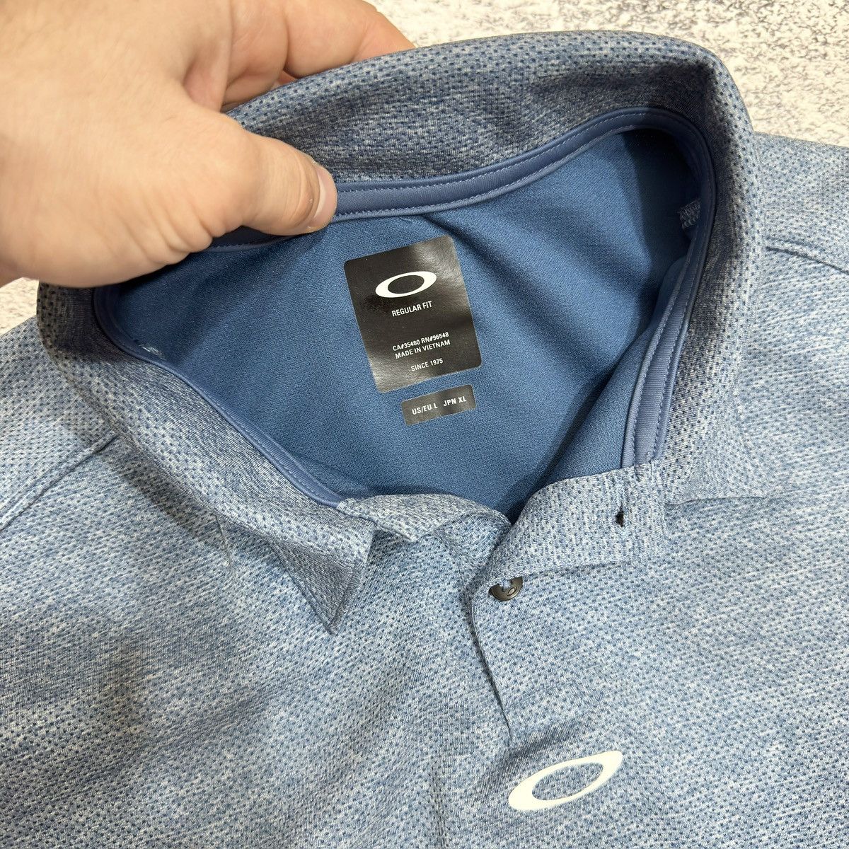 Designer × Oakley Oakley Mens Polo Tee L size Size US L / EU 52-54 / 3 - 5 Thumbnail