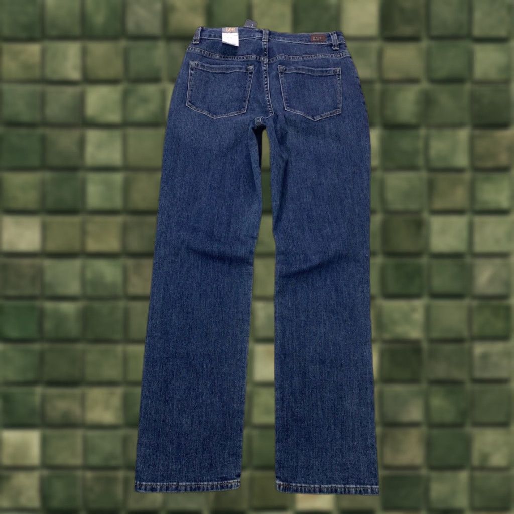 Lee Lee Instantly Slim Straight High Rise Relaxed Jeans Womens 6 Short Blue Denim Cotton Blend NWT12665 Zip Slimming Modern Wash Size 28" / US 6 / IT 42 - 1 Thumbnail