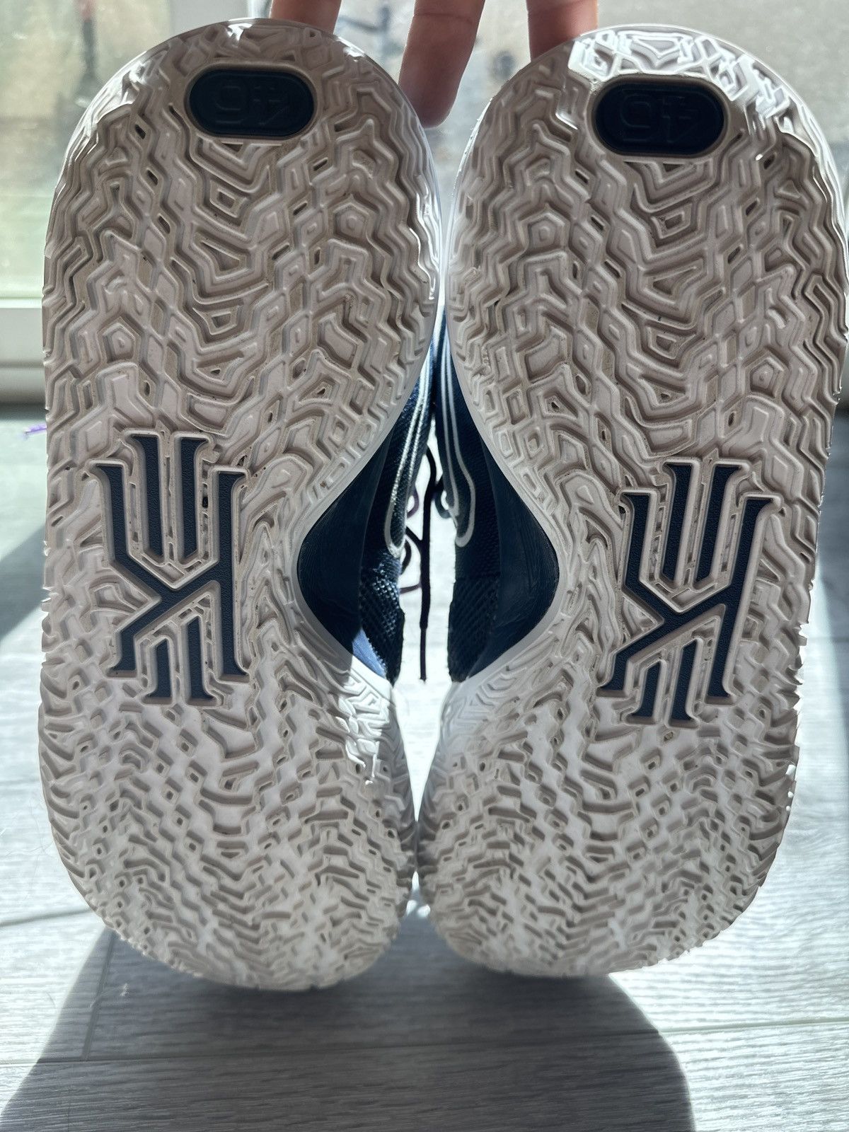 Nike Nike kyrie 7 Size US 12 / EU 45 - 4 Thumbnail