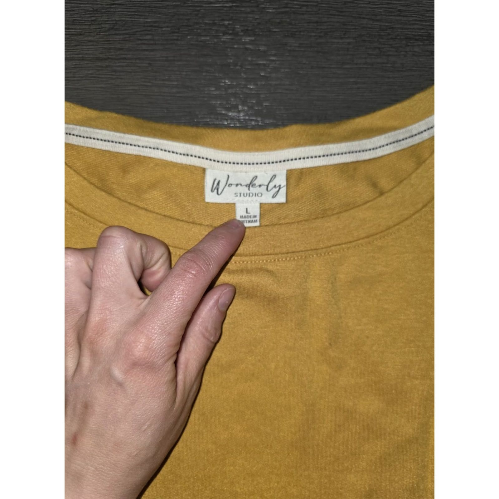 Vintage Wonderly mustard yellow basic t-shirt L Women’s Large Yellow Basic T-Shirt Size L / US 10 / IT 46 - 5 Thumbnail