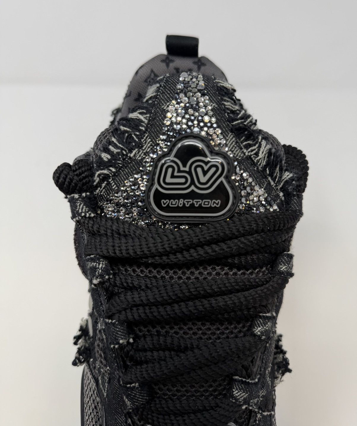 Louis Vuitton Louis Vuitton Skate Swarovski Black Monogram Trainer Size US 10 / EU 43 - 8 Thumbnail