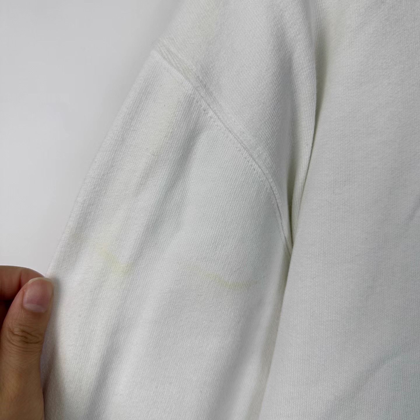 Off-White Off-White Yellow Arrow Print Crew Neck Sweatshirt K12 Size US XL / EU 56 / 4 - 6 Thumbnail