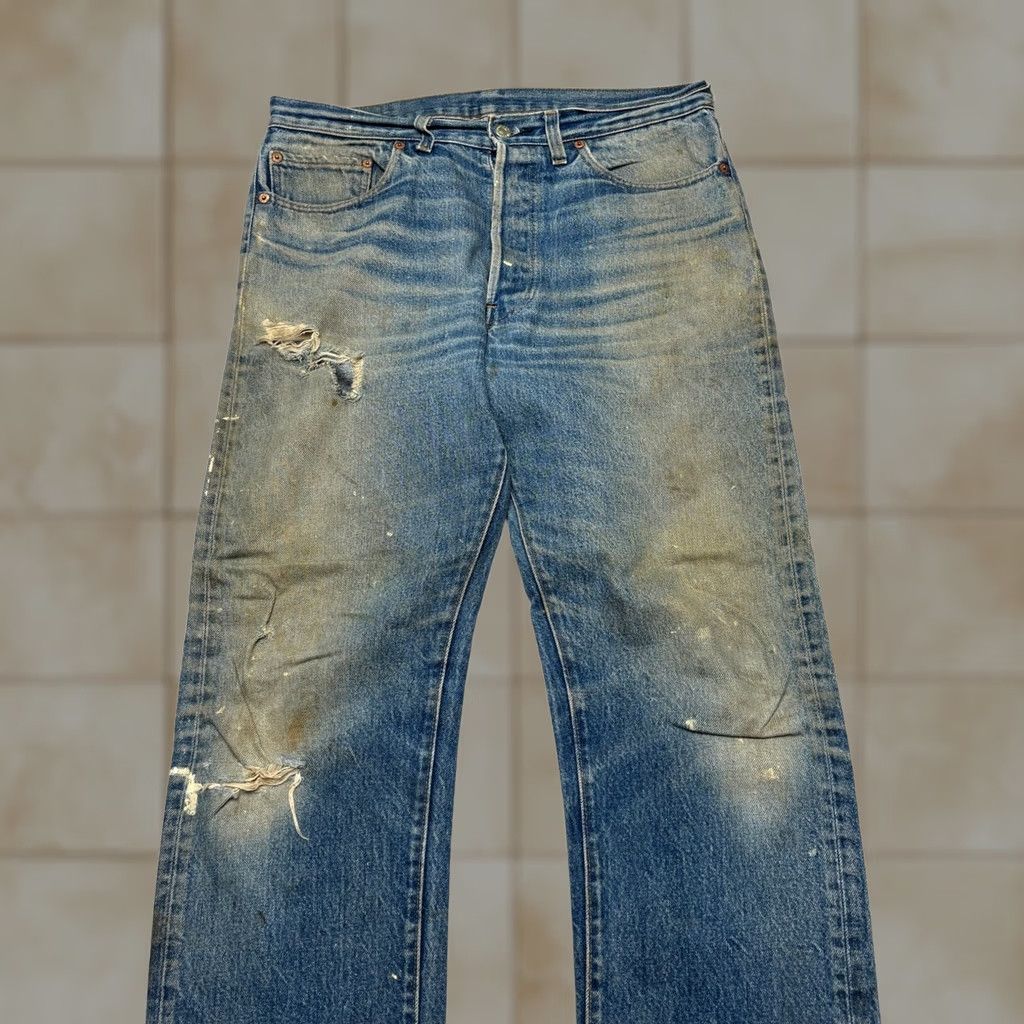 Levi's VINTAGE Levi's 501 Jeans Straight Leg Distressed Made in USA 80s 32x31 Size US 32 / EU 48 - 1 Thumbnail