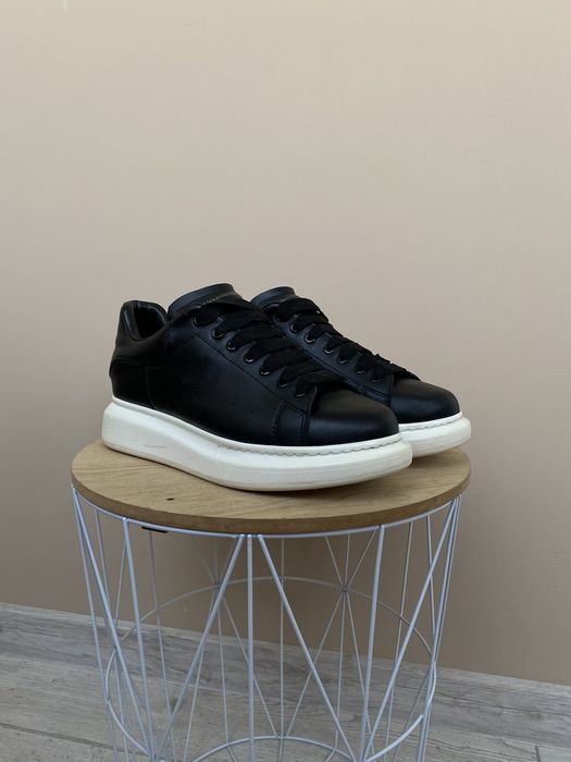 Alexander mcqueen best sale oversized sneaker grailed