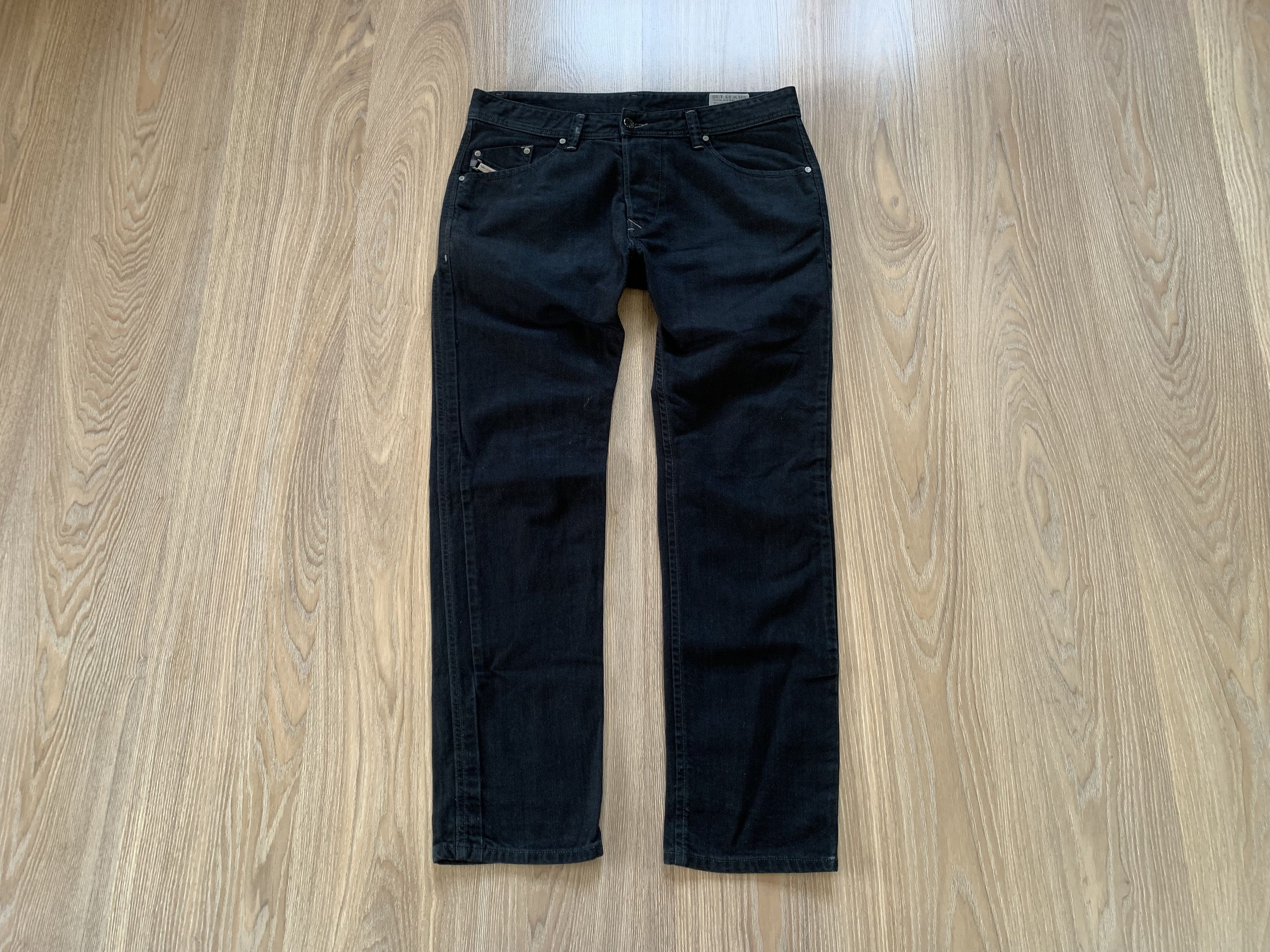 Diesel Darron Regular Slim Tapered Jeans