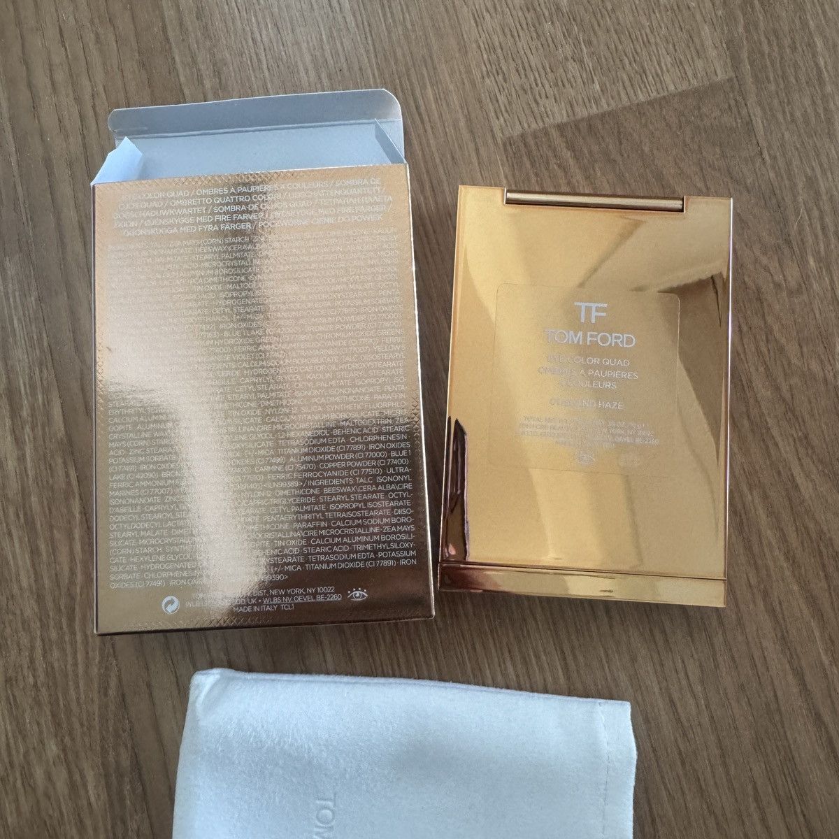 Tom Ford Tom Ford Soleil De Feu Eyeshadow 01 Island Haze Size ONE SIZE - 3 Thumbnail