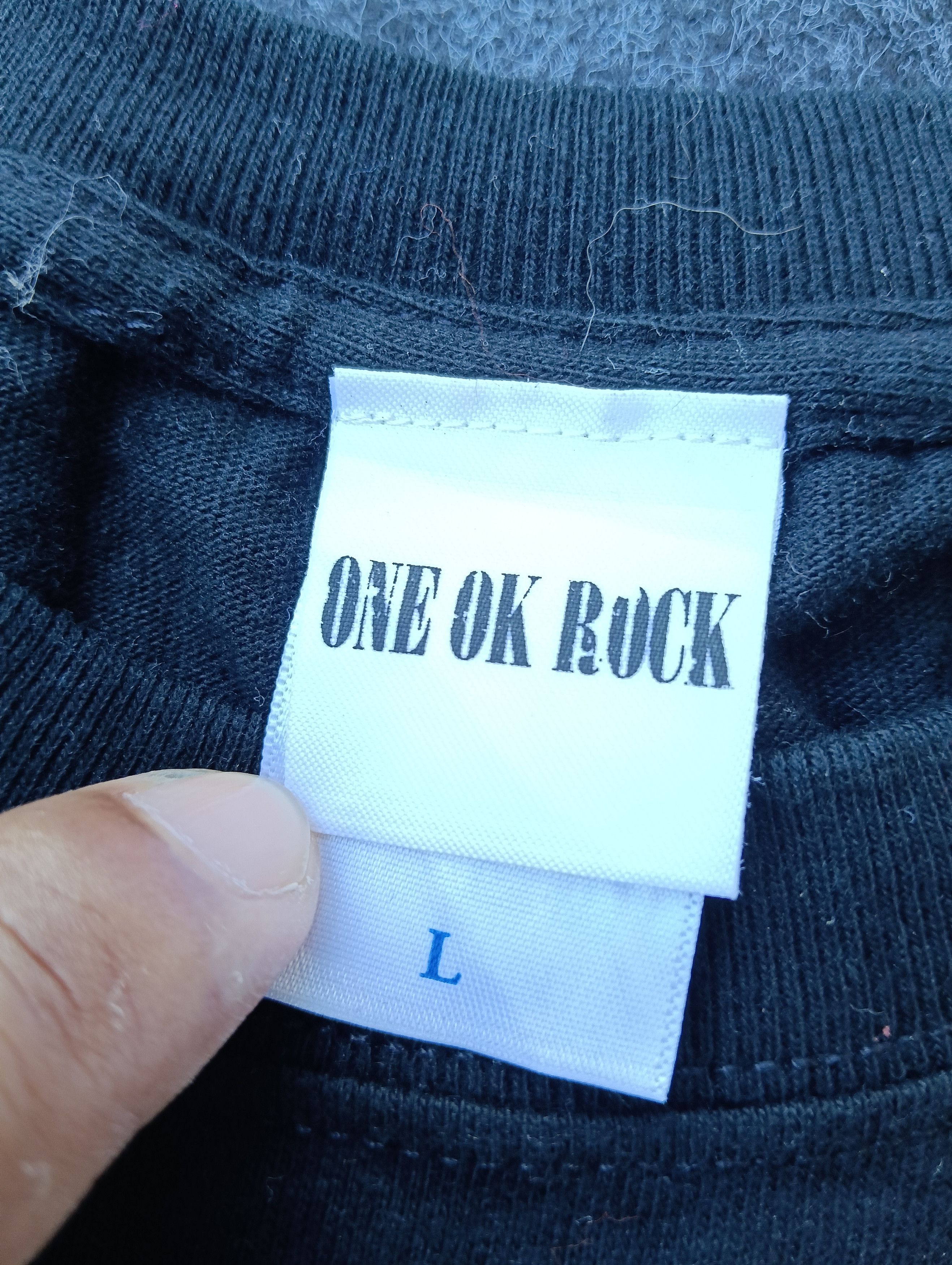Band Tees × Japanese Brand One ok rock tour japan 2023 black tshirt Size US M / EU 48-50 / 2 - 4 Thumbnail