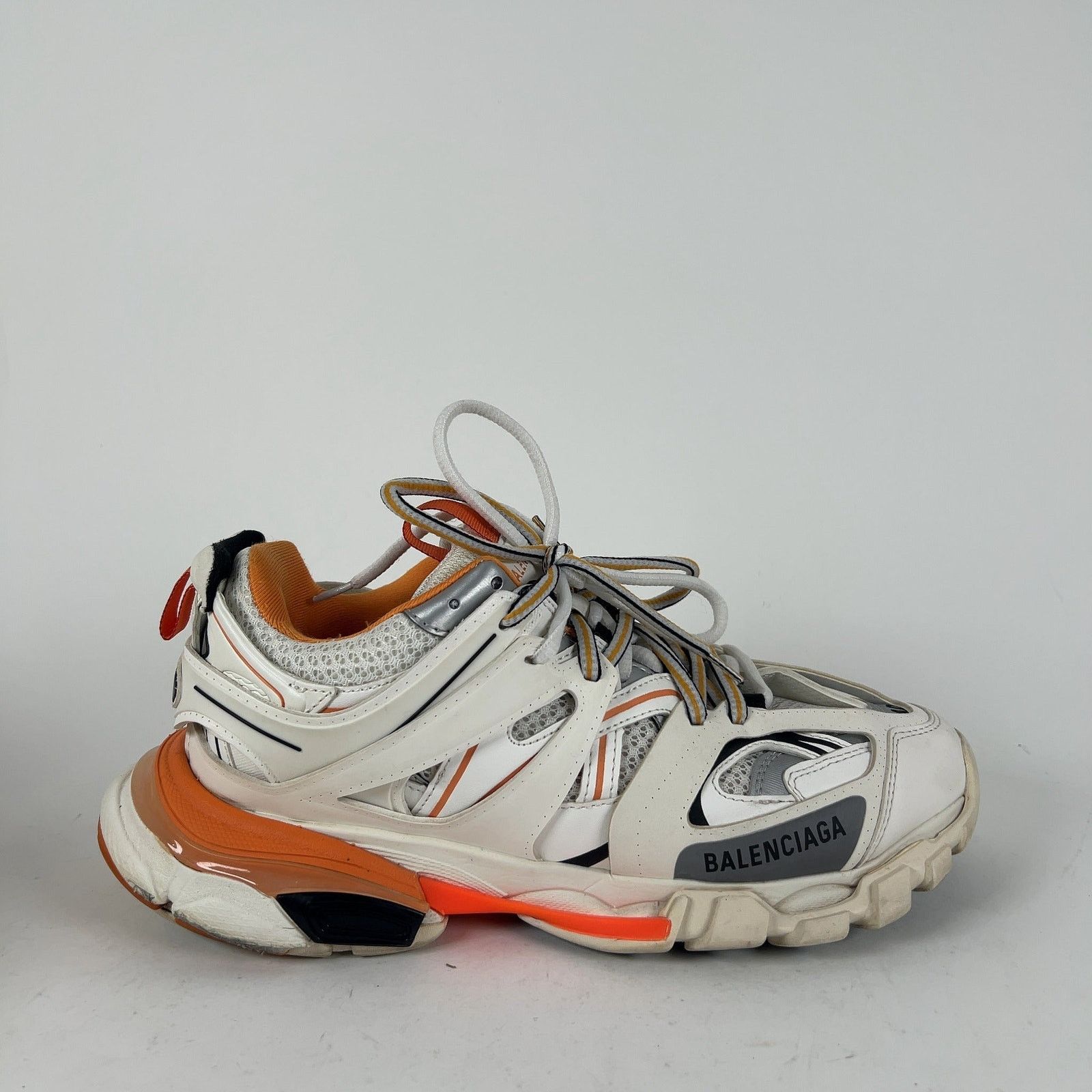 Balenciaga Balenciaga Track Low-Top Sneaker Size US 7 / EU 40 - 1 Thumbnail