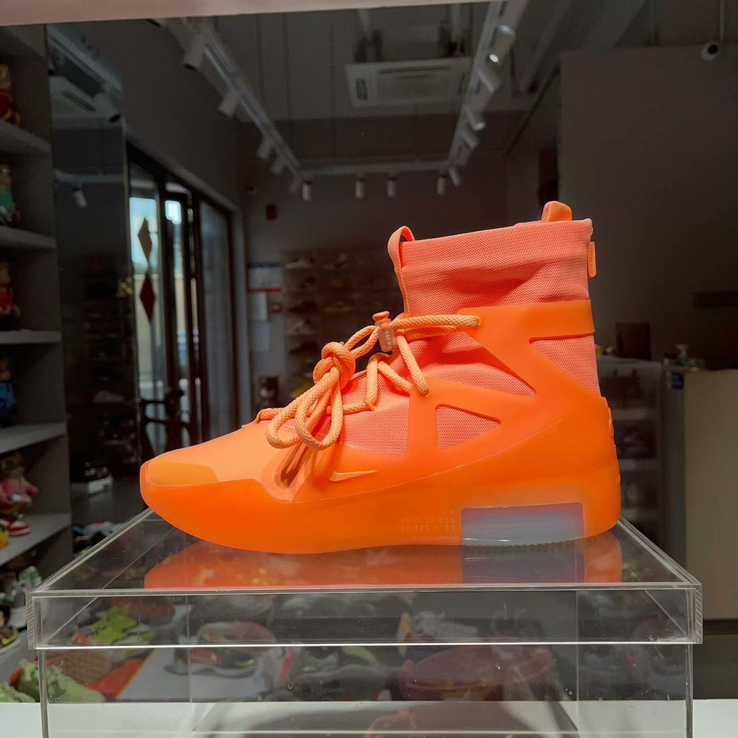 Balenciaga fog1 orange sneakers size 44 in box Size US 10 / EU 43 - 1 Thumbnail