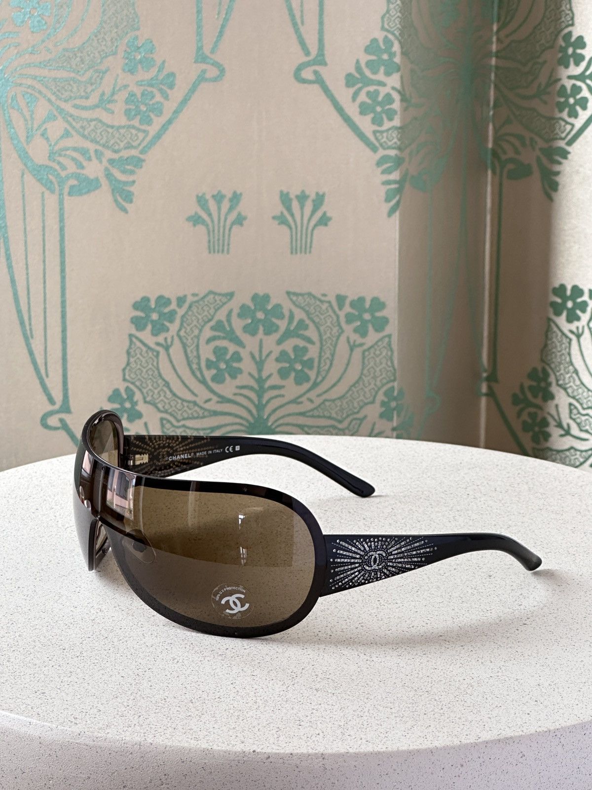 Chanel CHANEL Shield Mask Rhinestones CC Logo Sunglasses 4148-B Y2K Size ONE SIZE - 2 Thumbnail