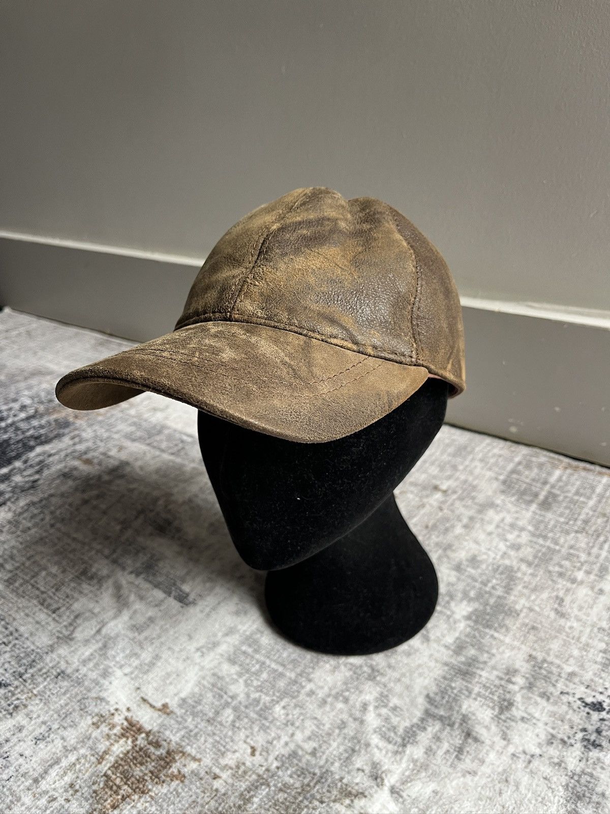 Other Vintage Distressed Leather Hat (unisex) Size ONE SIZE - 1 Thumbnail