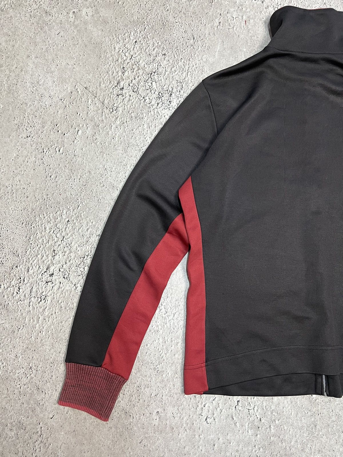 Diesel Vintage Diesel BROWN Zip Sweatshirt Big Logo Y2K Size US L / EU 52-54 / 3 - 9 Thumbnail