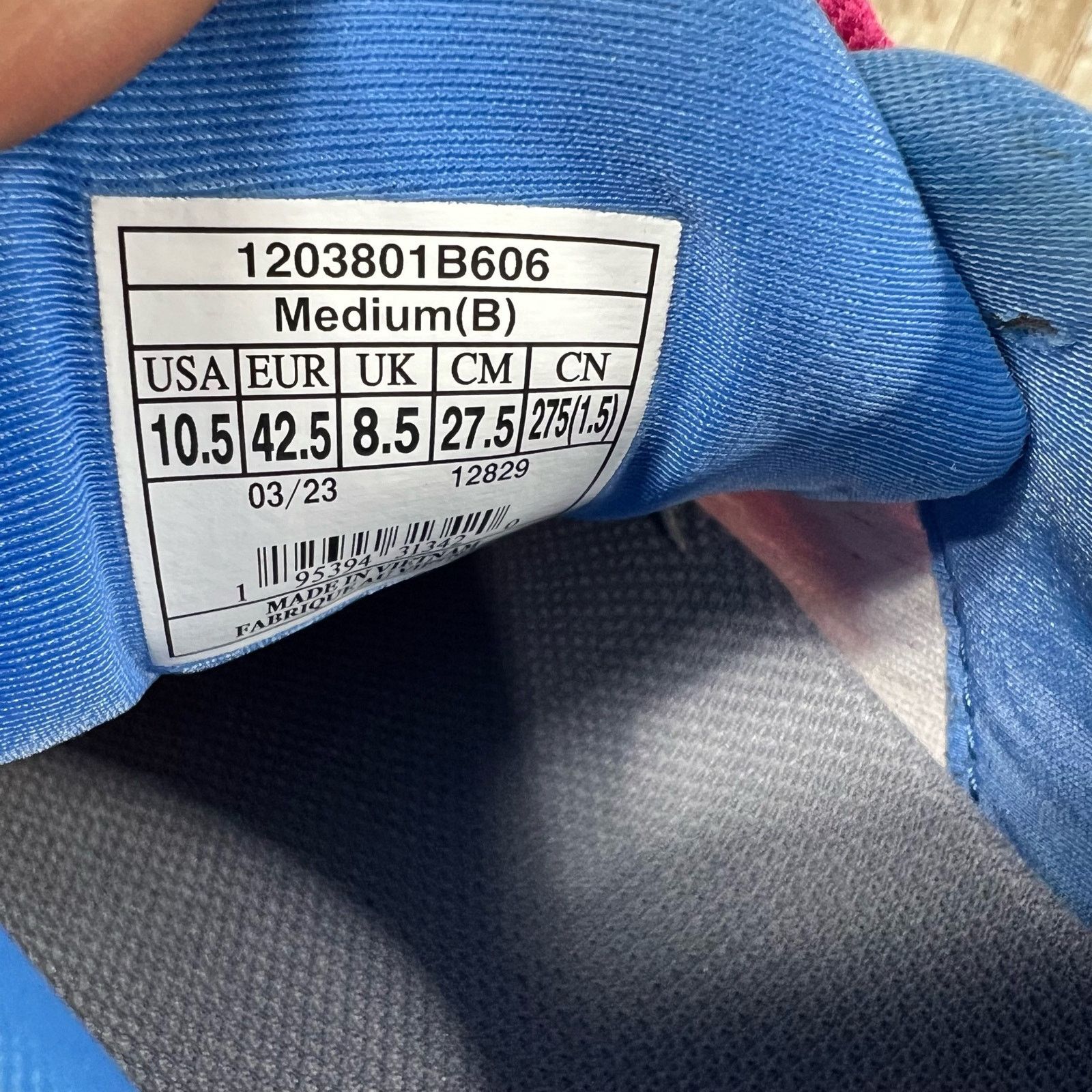 Brooks Brooks ghost 15 pink blue fuschia Womens 10.5 Size US 10.5 / IT 40.5 - 8 Thumbnail