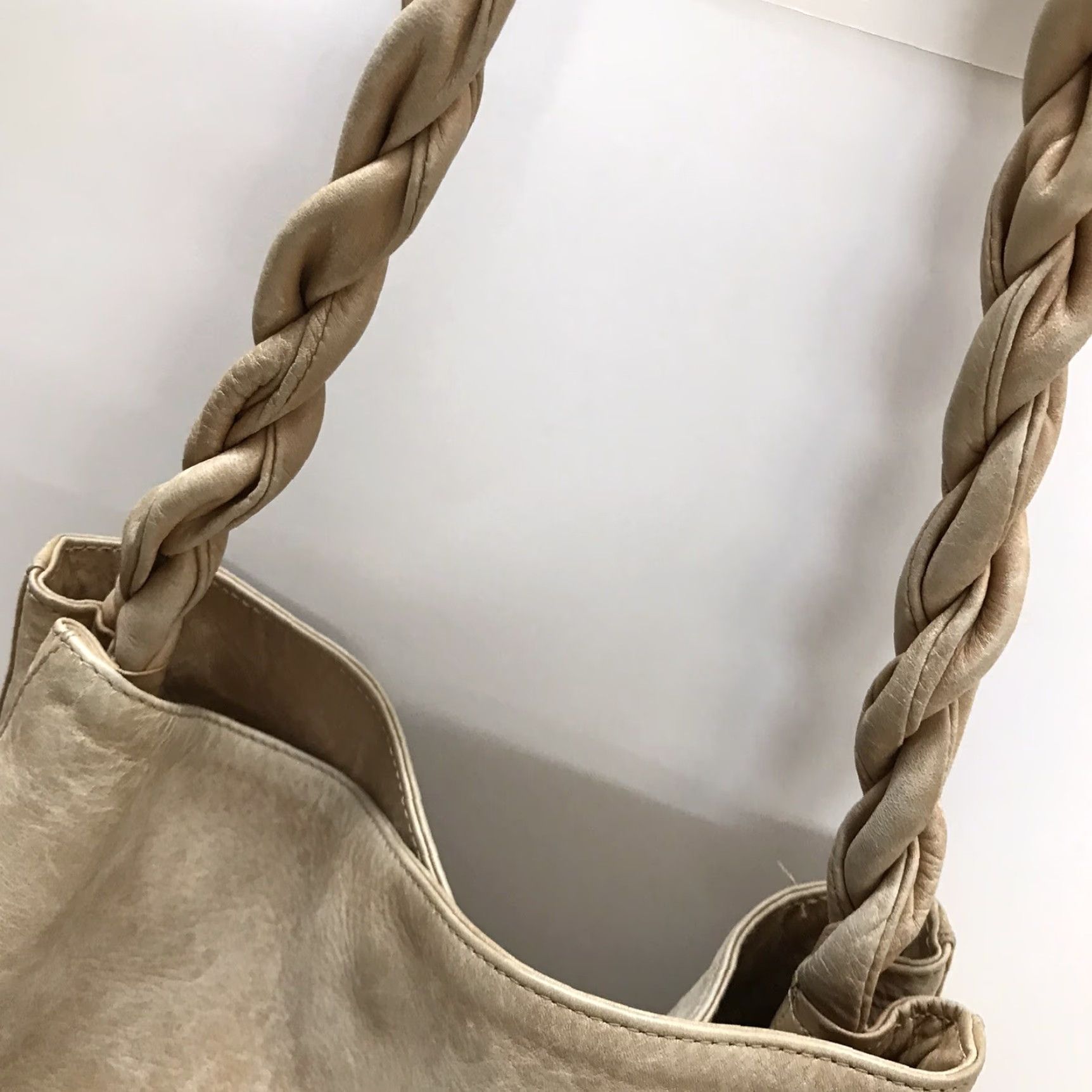 Twisted X VINTAGE Bridas Brown Tan Soft Leather Shoulder Bag Twisted Strap Spain Snap Closure 12" Bridas 12" x 12" x 3" 11.5" strap drop Womens Bag Size ONE SIZE - 6 Thumbnail