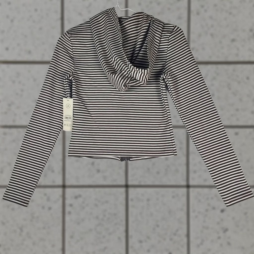 Vintage VINTAGE No Boundaries XS Brown White Striped Cropped Zip Up Hoodie Juniors Size XS / US 0-2 / IT 36-38 - 1 Thumbnail
