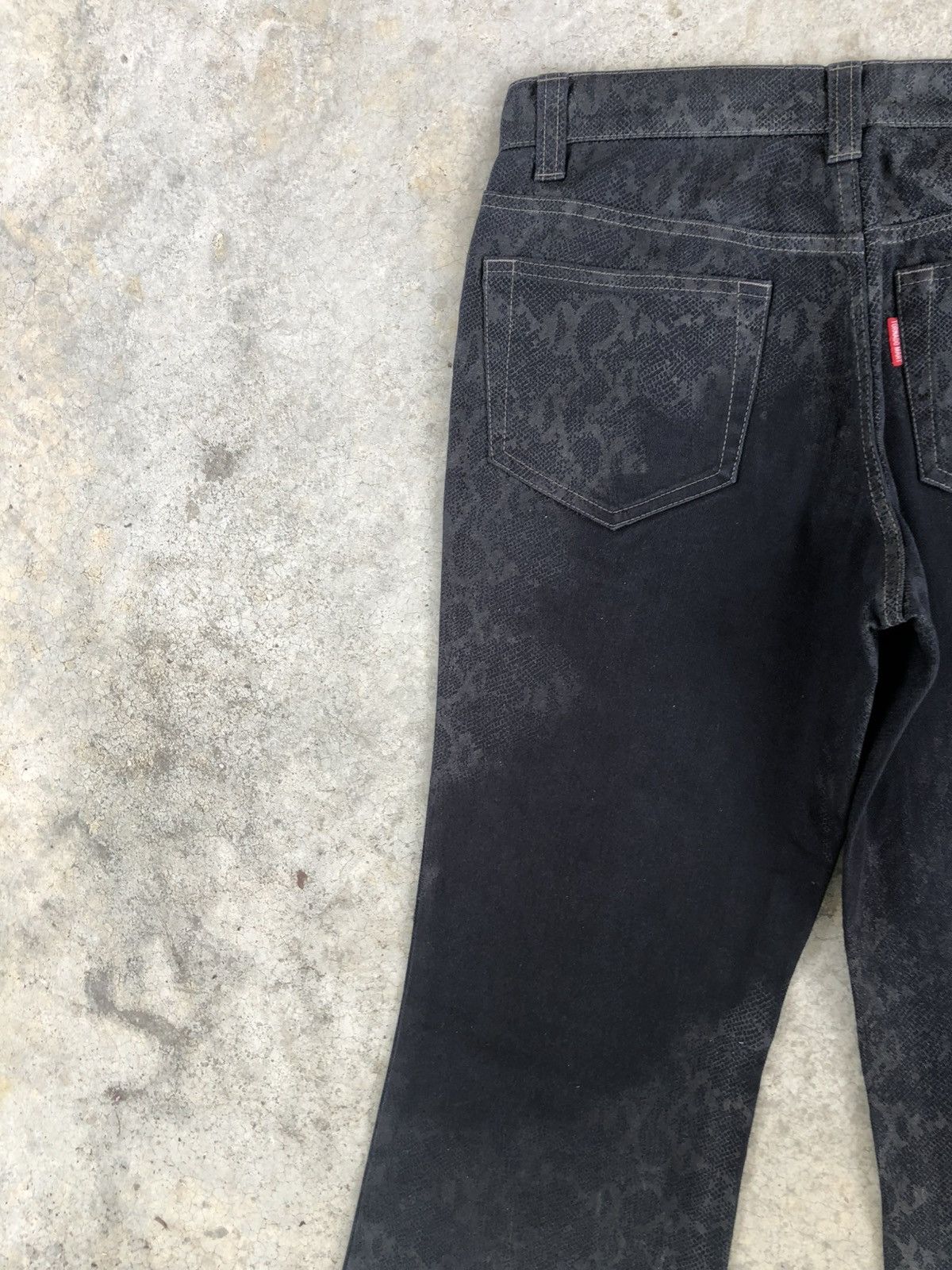 Tornado Mart Tornado Mart Flared Jeans Snake Skin Wax Jeans Size US 29 - 9 Thumbnail