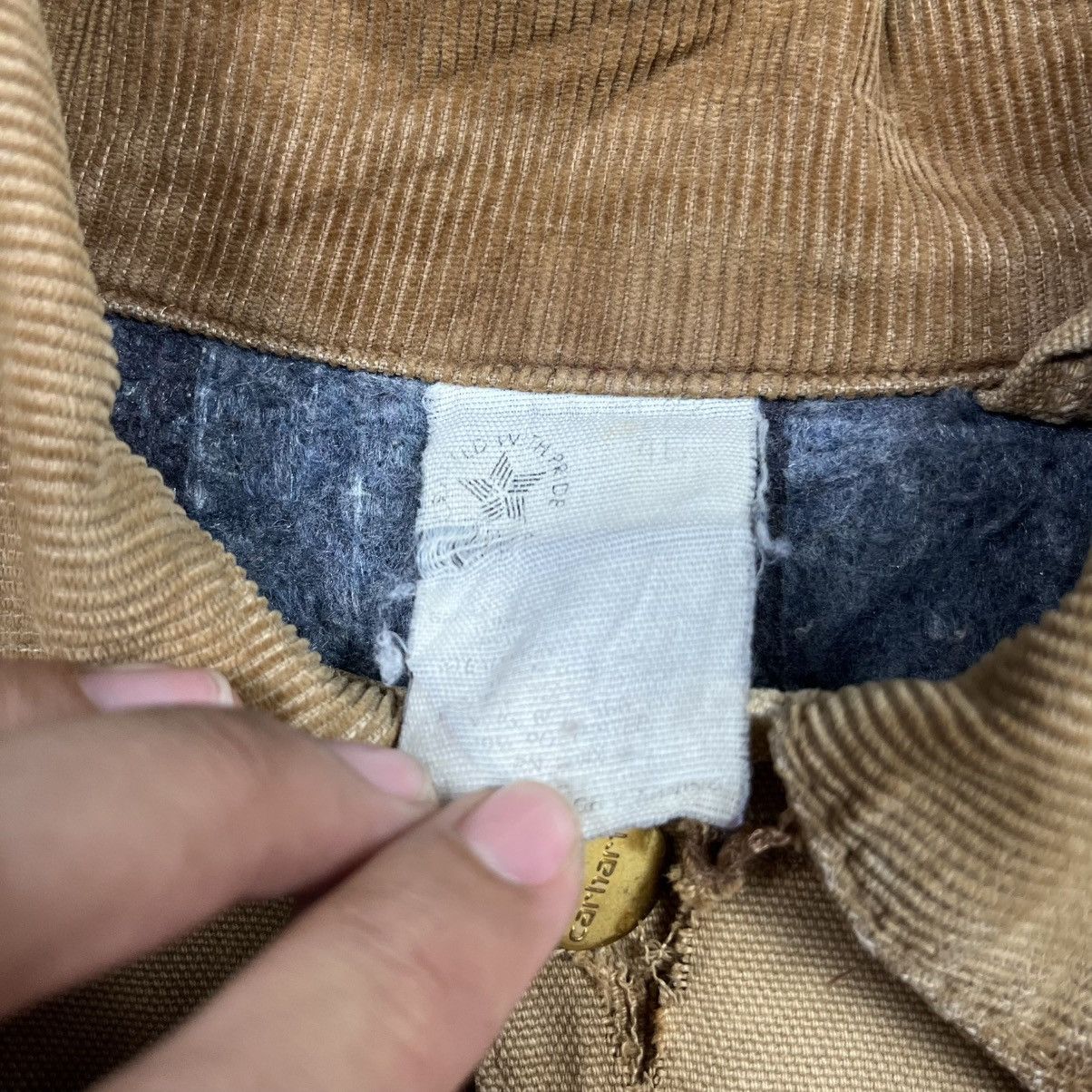 Carhartt 1990s carhartt chore jacket heavily distressed Size US XL / EU 56 / 4 - 15 Thumbnail