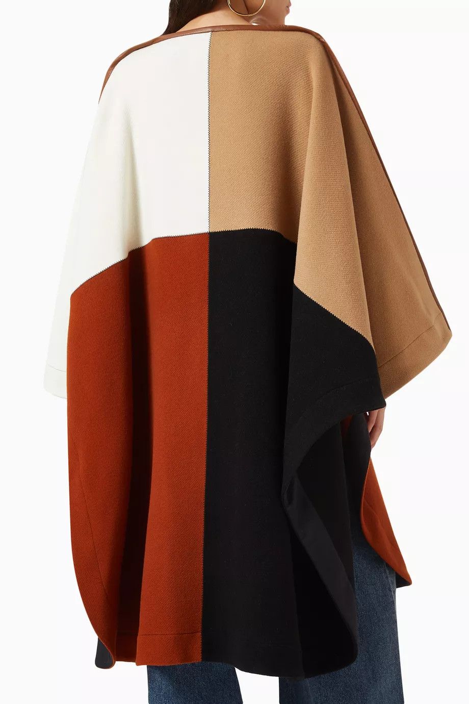 Chloe o1y0825 Size : OS / Crewneck Cloak in Multicolor Size ONE SIZE - 4 Thumbnail