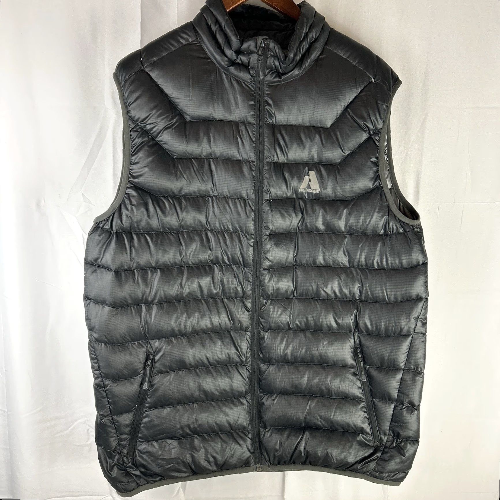 Eddie Bauer VINTAGE Eddie Bauer First Ascent Whittaker Down Puffer Vest Black Mens XL Mountaineering Size US XL / EU 56 / 4 - 2 Thumbnail