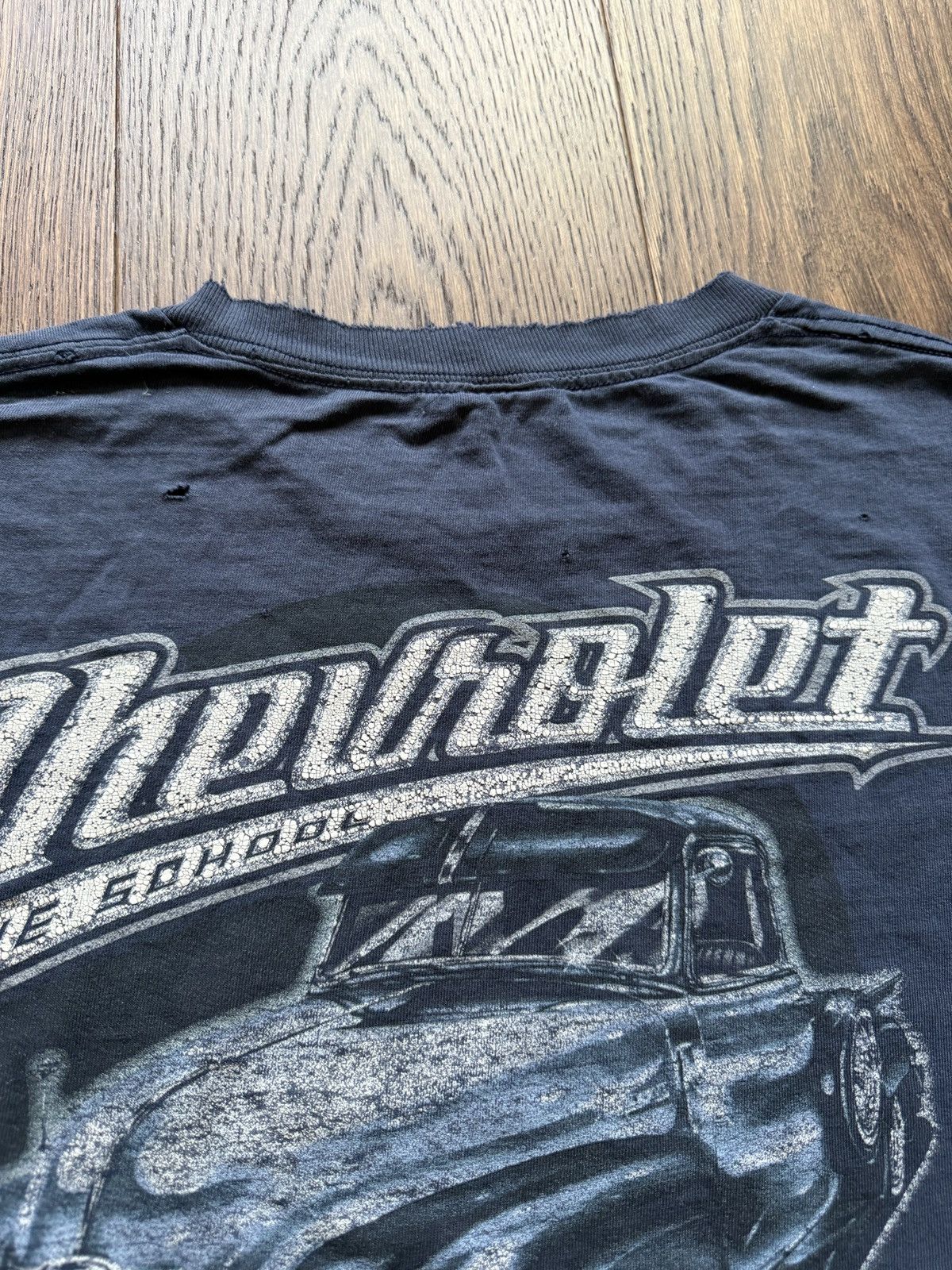 Vintage Vintage Y2K Chevrolet Trucks Faded Thrashed Graphic Tee Size US XL / EU 56 / 4 - 5 Thumbnail