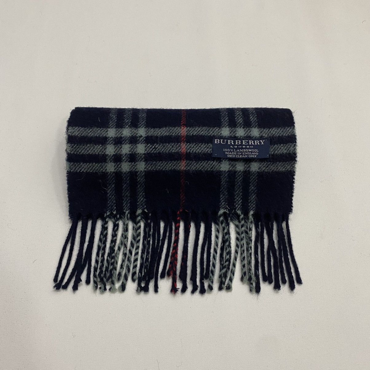 Burberry BURBERRYS SCARF MUFFLER BUR023 Size ONE SIZE - 7 Thumbnail