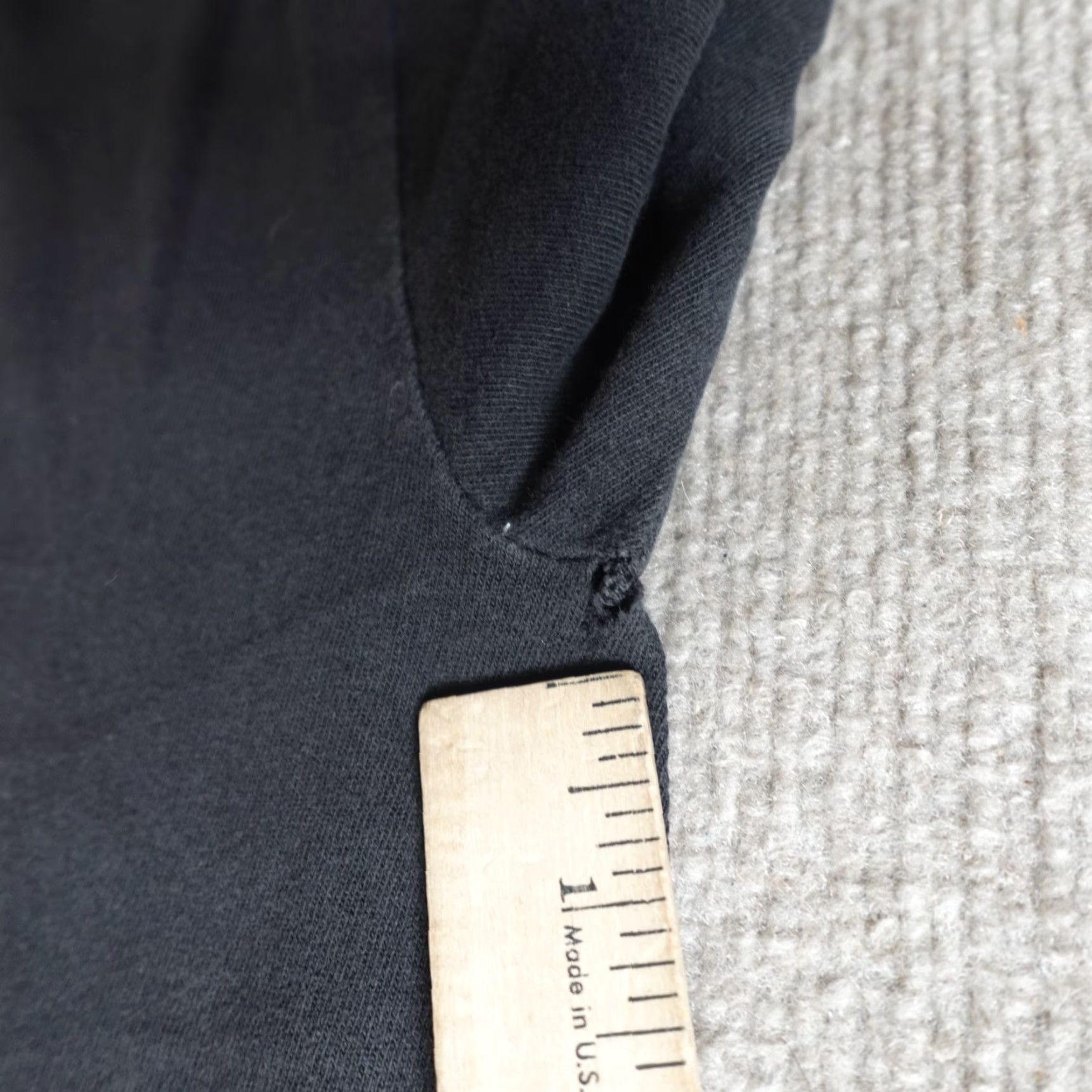 Vintage VINTAGE American Vintage The Jim Rose Shirt M Black Cotton T-Shirt Mens 1990s Short Sleeve Crew Neck Built-In Hole Wear Size US M / EU 48-50 / 2 - 3 Thumbnail
