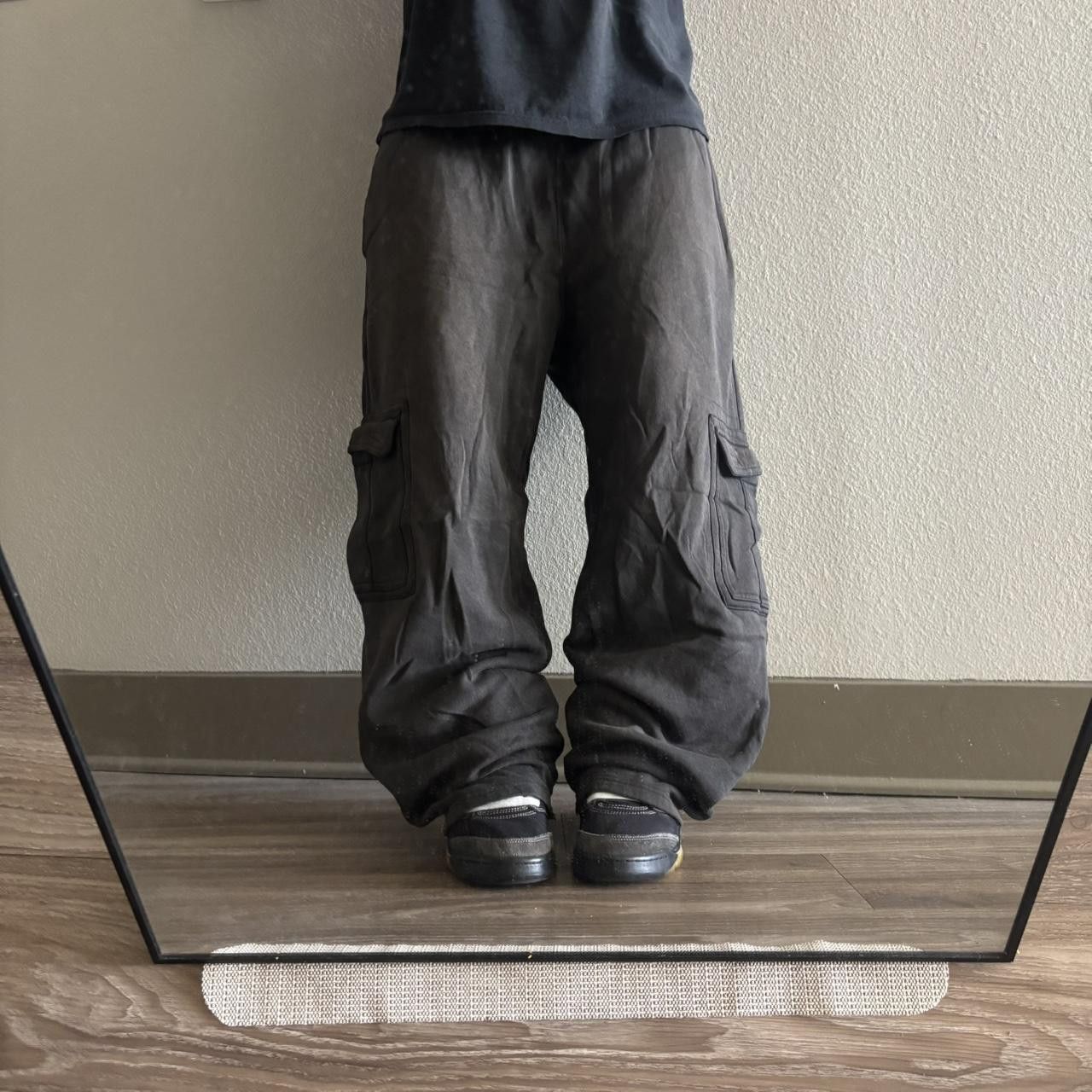 Japanese Brand Crazy Vintage Y2K/2000s Baggy Faded Black Skater Style Cargo Sweatpants! Fits M Size US 34 / EU 50 - 1 Thumbnail