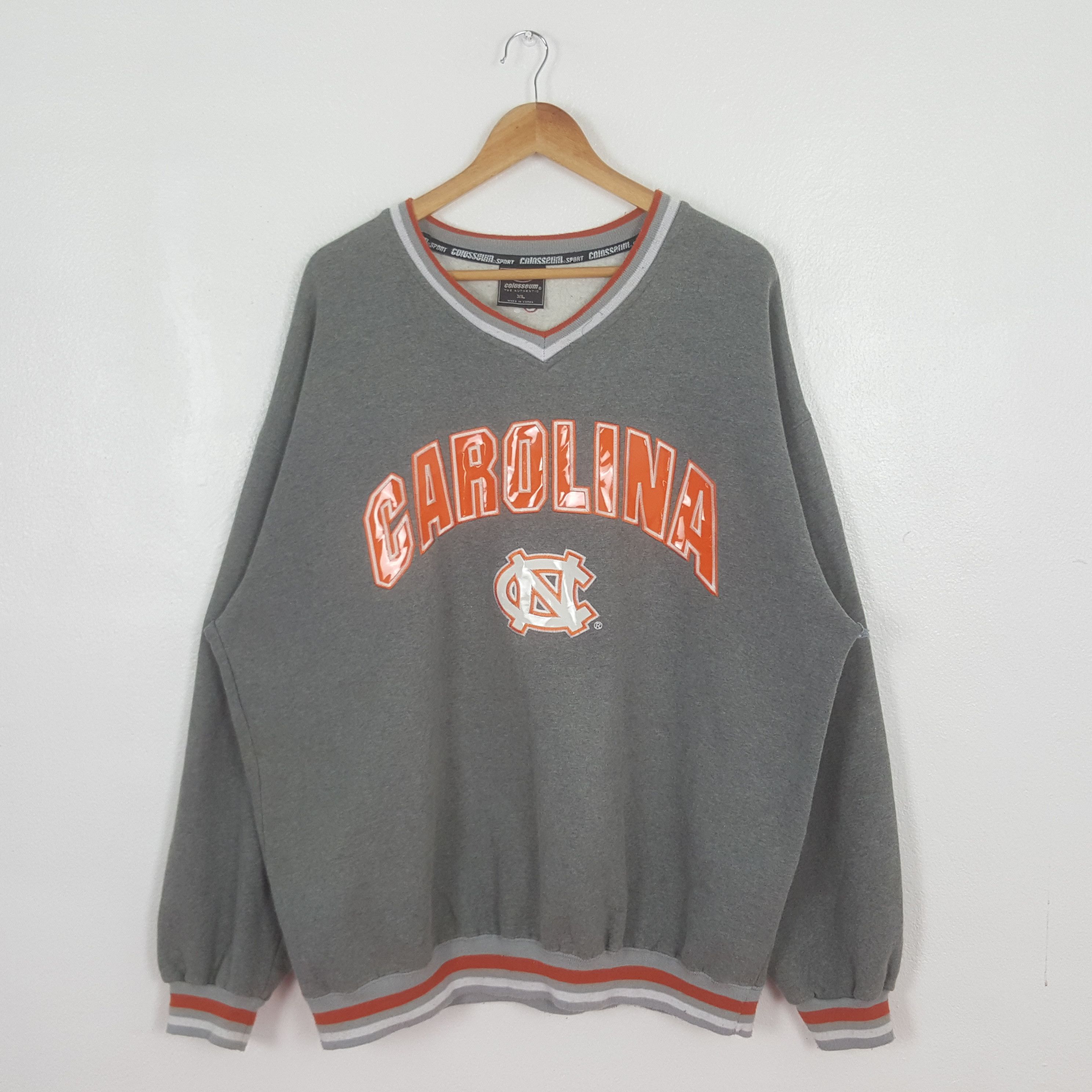 Colosseum Athletics Vintage Carolina American Promo Sweatshirt C321N18 Size US XXL / EU 58 / 5 - 1 Thumbnail