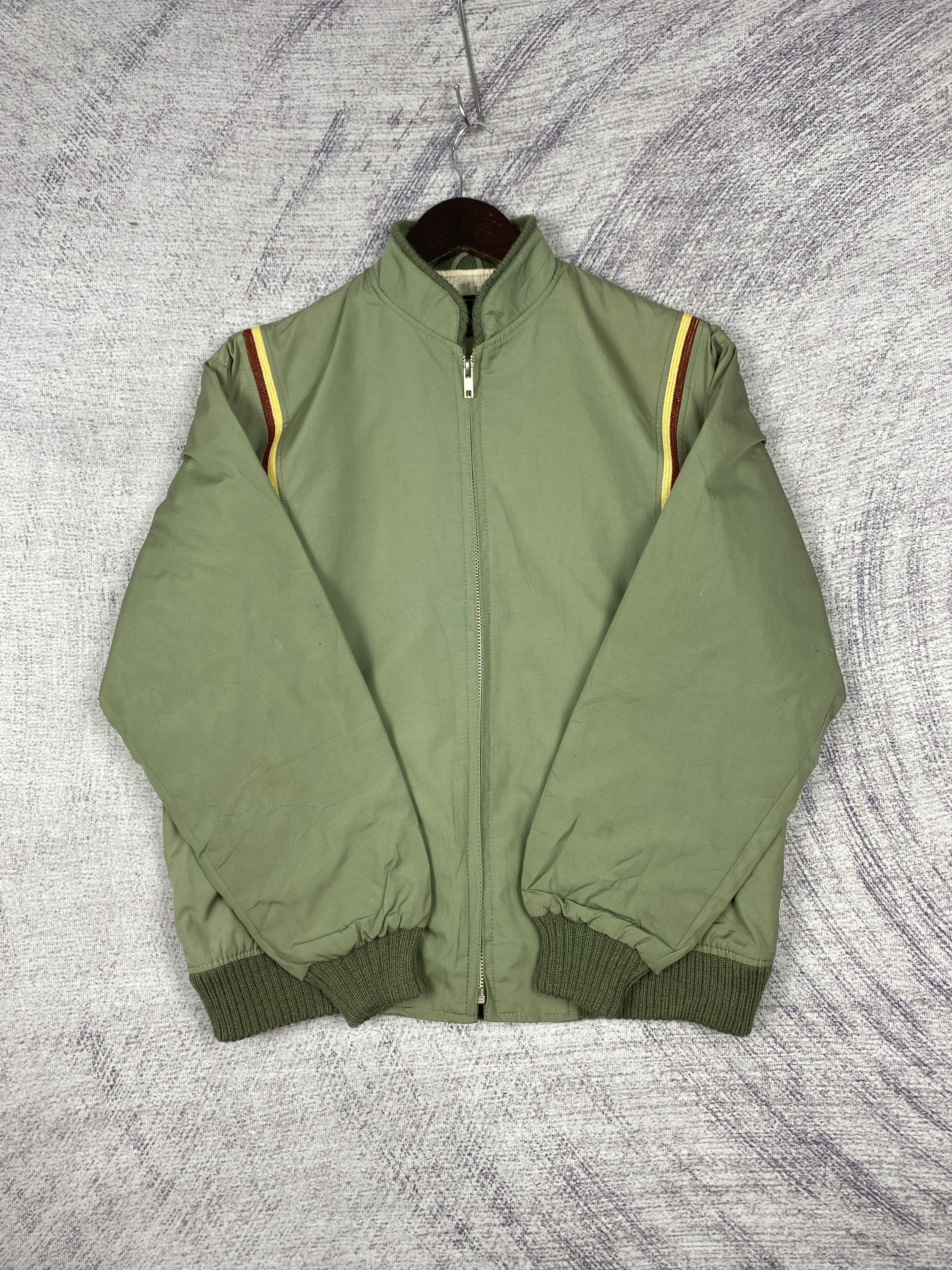Japanese Brand Vintage Nisshinbo Quilted Lining Bomber Jacket Size L Size US L / EU 52-54 / 3 - 4 Thumbnail