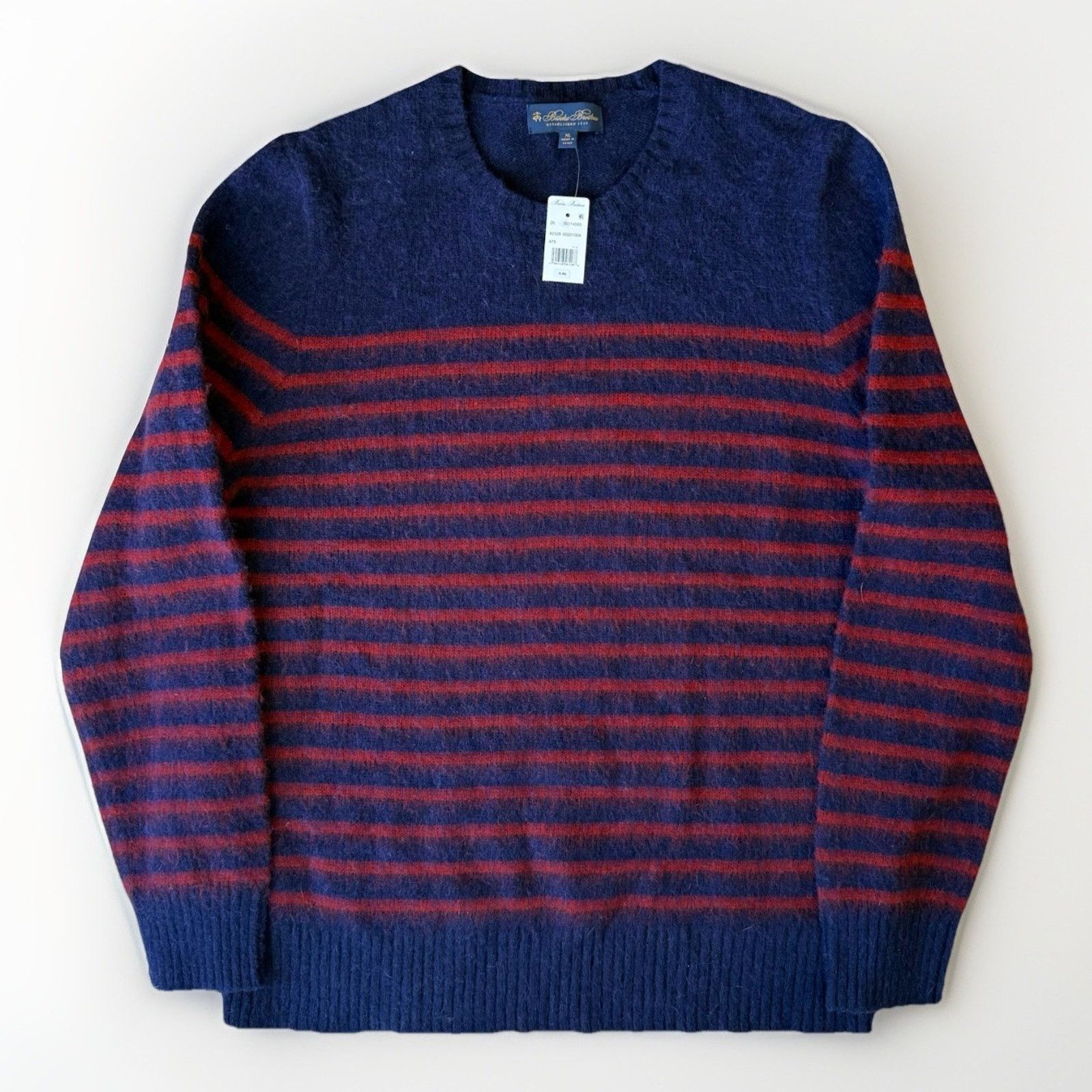 Brooks Brothers Brooks Brothers Sweater XL Navy Red Striped Wool Pullover Size US XL / EU 56 / 4 - 1 Thumbnail