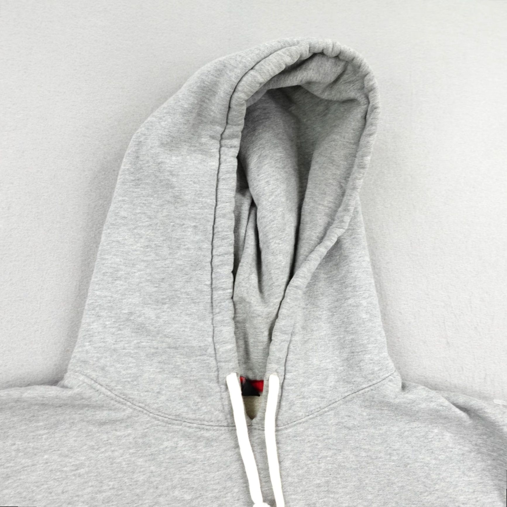 Undefeated VINTAGE Undefeated Hoodie Pullover XL Gray Graphic Skateboarding Mens Size US XL / EU 56 / 4 - 2 Thumbnail