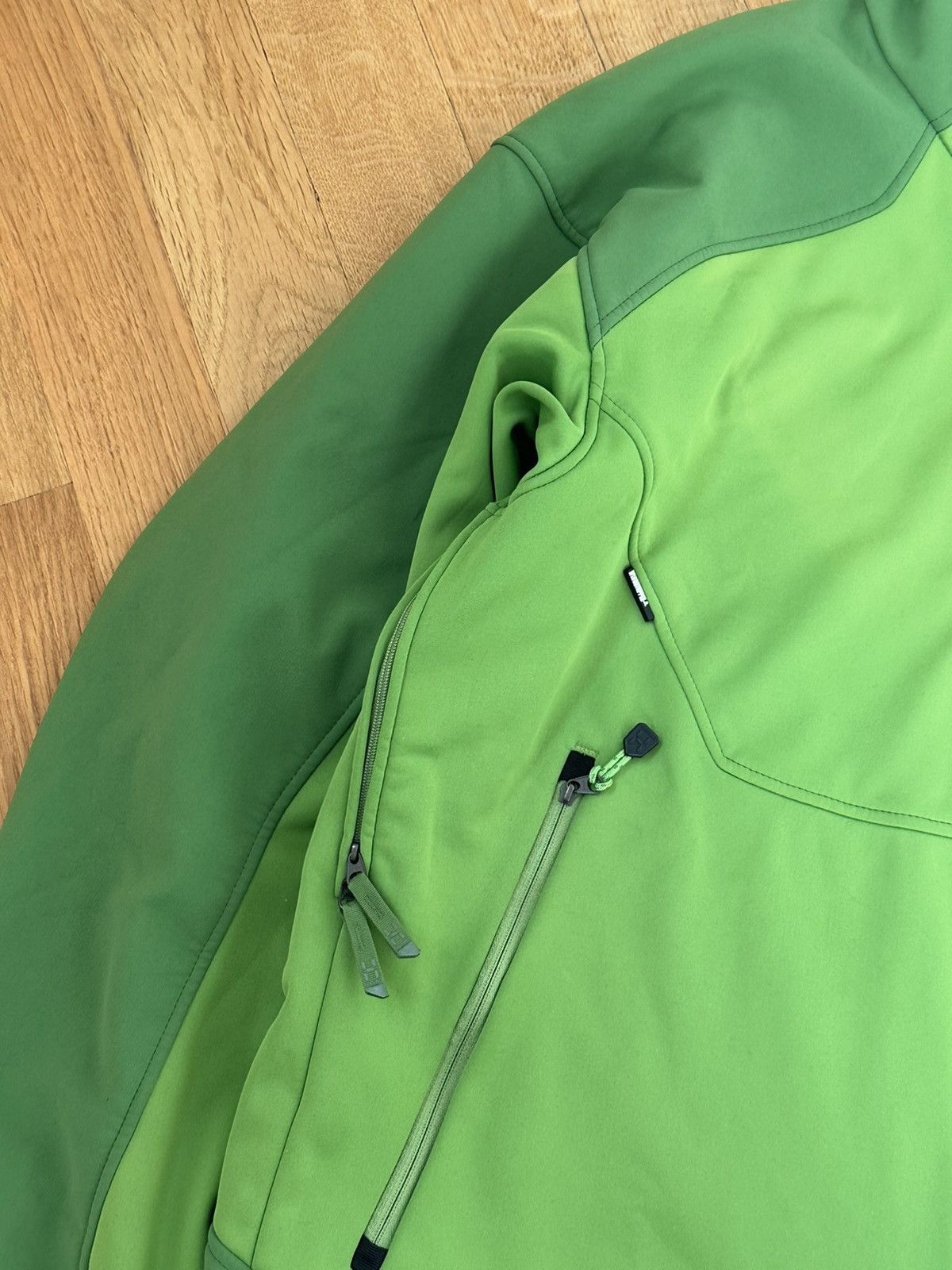 Haglofs Vintage Haglofs Softshell Jacket Windstopper Size US L / EU 52-54 / 3 - 3 Thumbnail