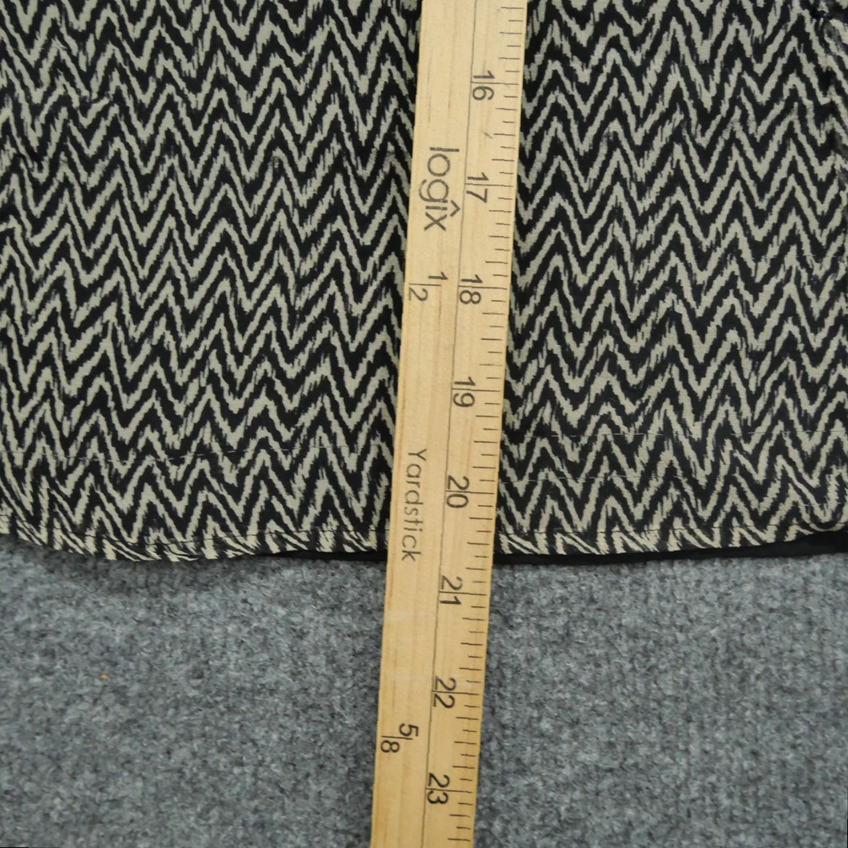 Vintage Spenser Jeremy Shirt Tank Women XL Beige Silk Geometric Chevron Henley Pullover Casual Modern Basic Size XL / US 12-14 / IT 48-50 - 7 Thumbnail