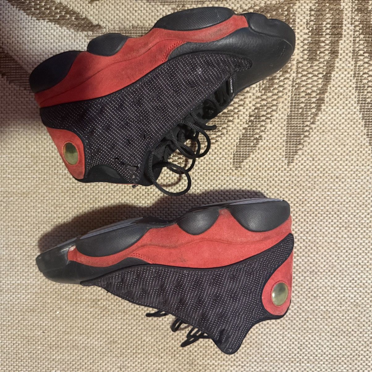 Jordan Brand Air Jordan Bred 13 Size US 9.5 / EU 42-43 - 2 Thumbnail