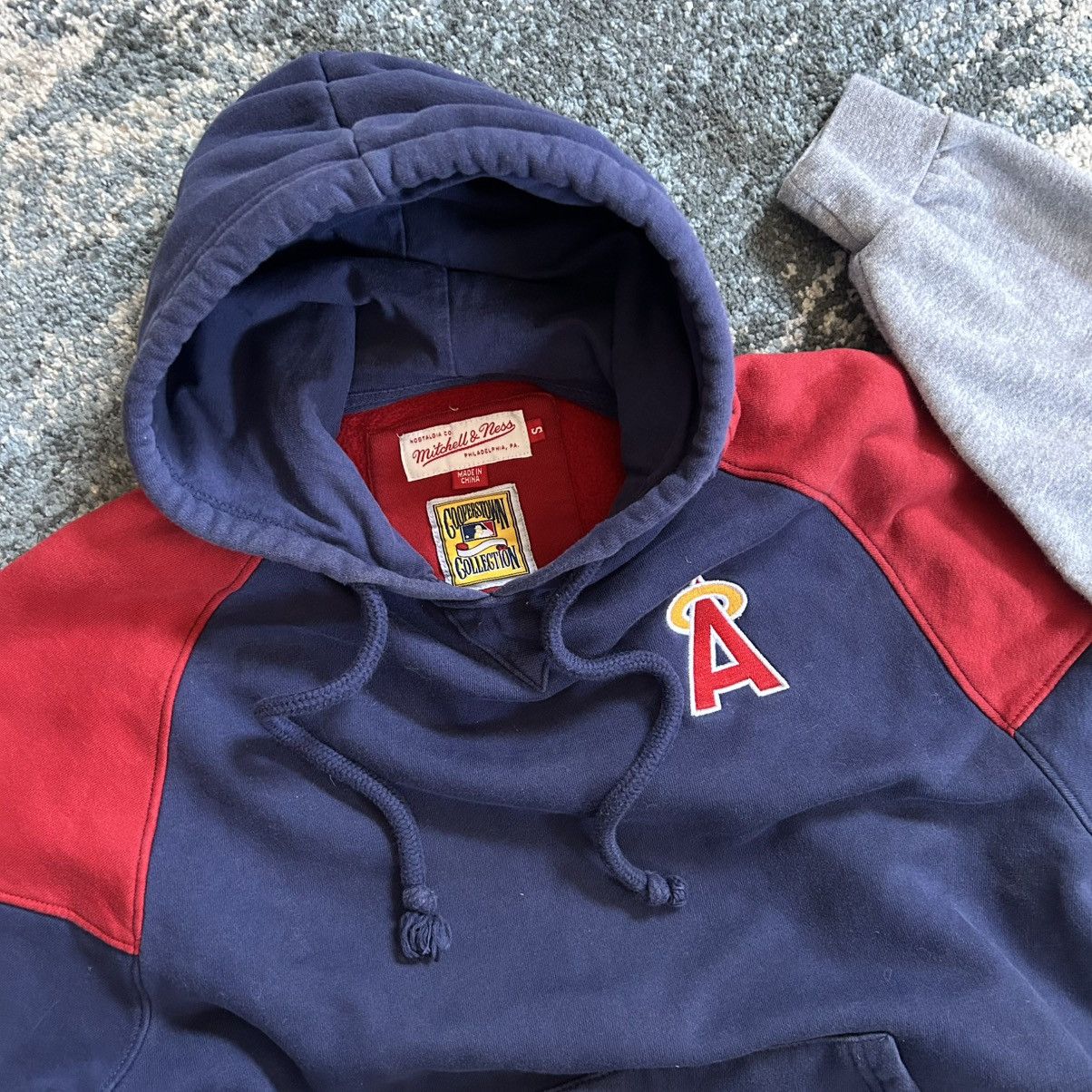 Mitchell & Ness CALiFORNiA ANGELS of ANAHEiM BOXY RAGLAN PANELED COLOR BLOCK Size S / US 4 / IT 40 - 6 Thumbnail