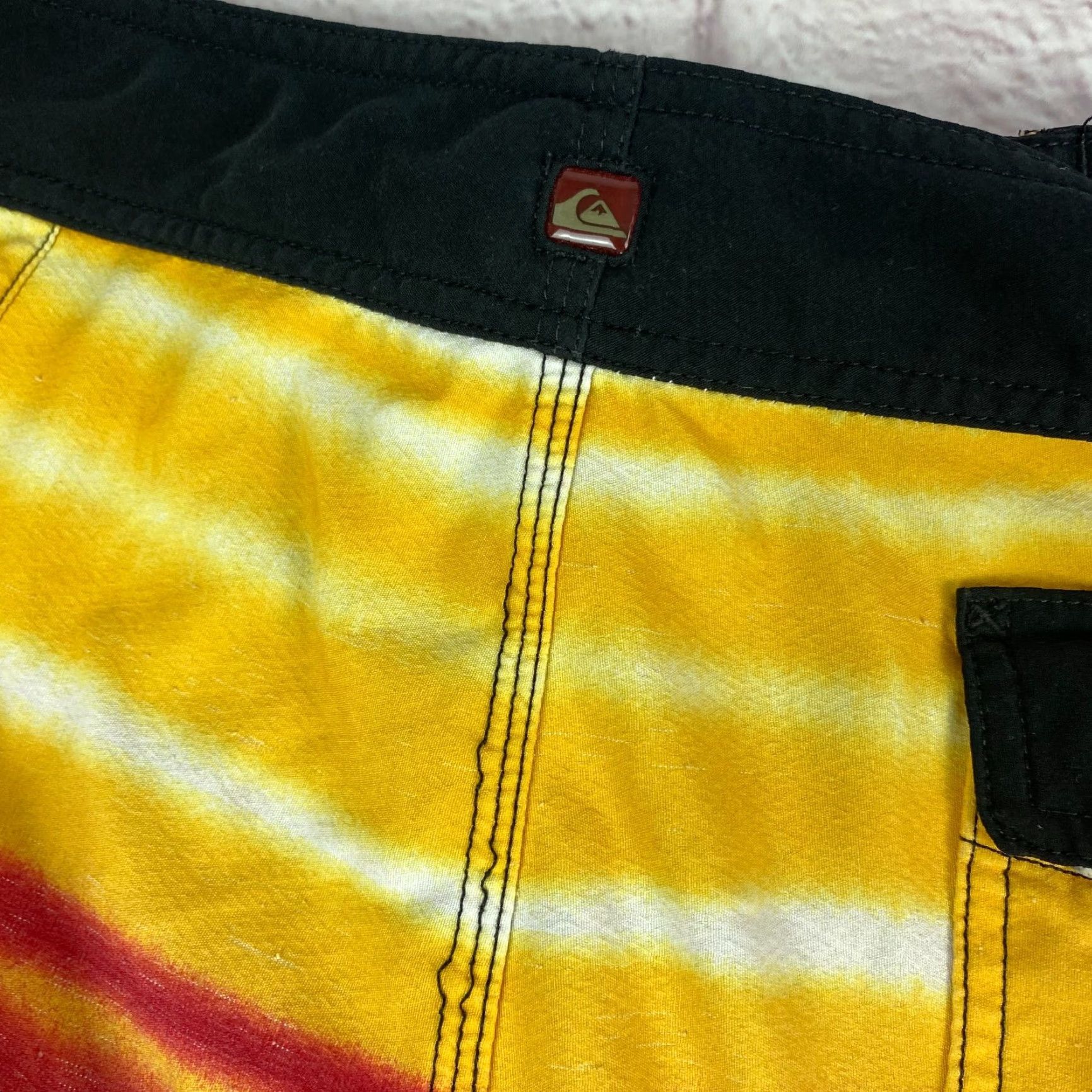 Quiksilver Quiksilver Mens Shorts Large Multicolor Stripe Drawstring Beach Outdoor Size US 33 - 6 Thumbnail