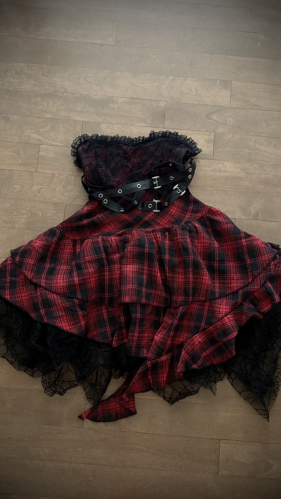 Tripp NYC Cute red and black gothic dress Size XS / US 0-2 / IT 36-38 - 1 Thumbnail