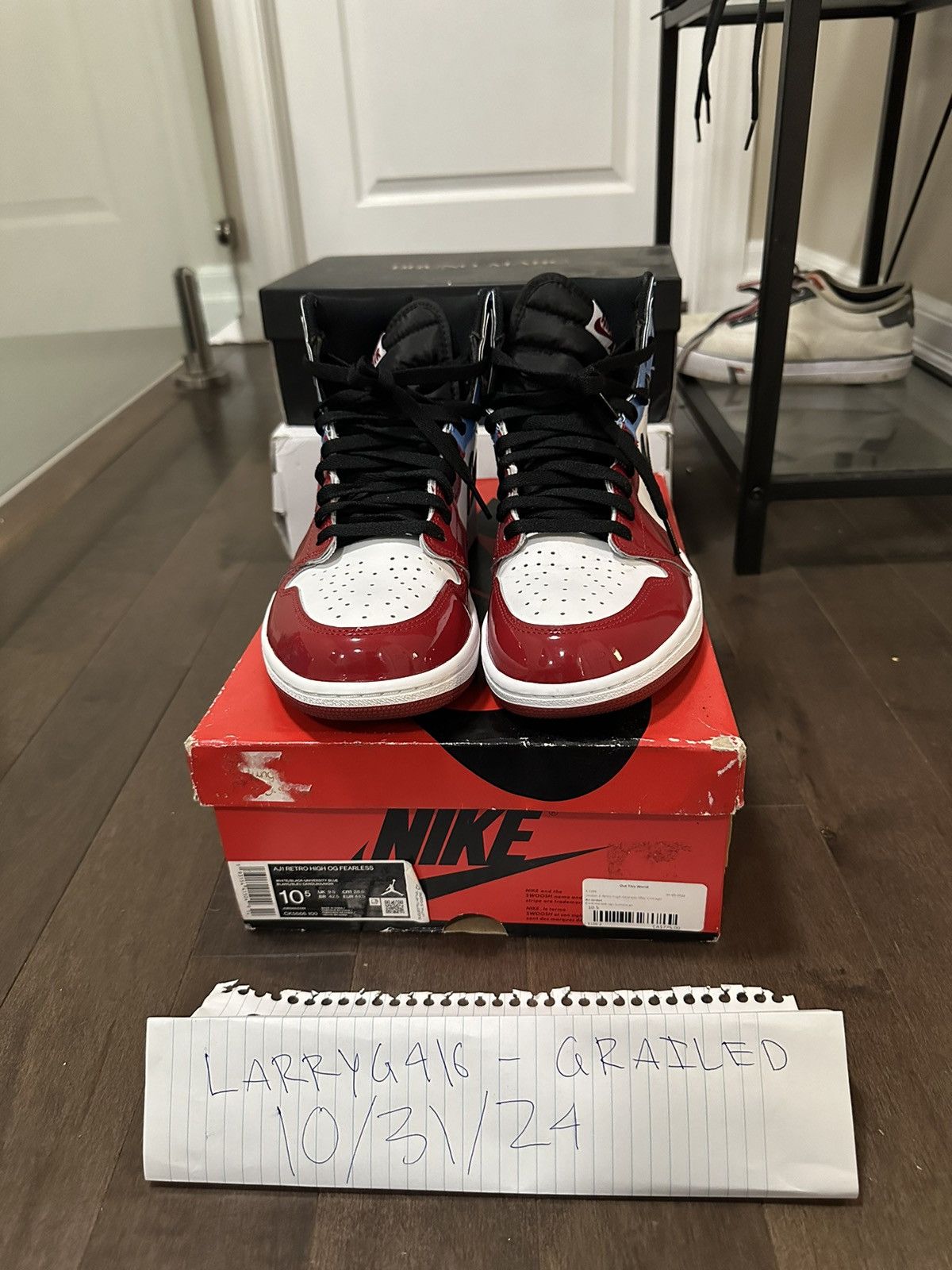 靴 NIKE AIR JORDAN 1 RETRO HIGH OG FEARLESS Nike Air Jordan Retro 1 High OG WMNS Fearless Metallic Rose