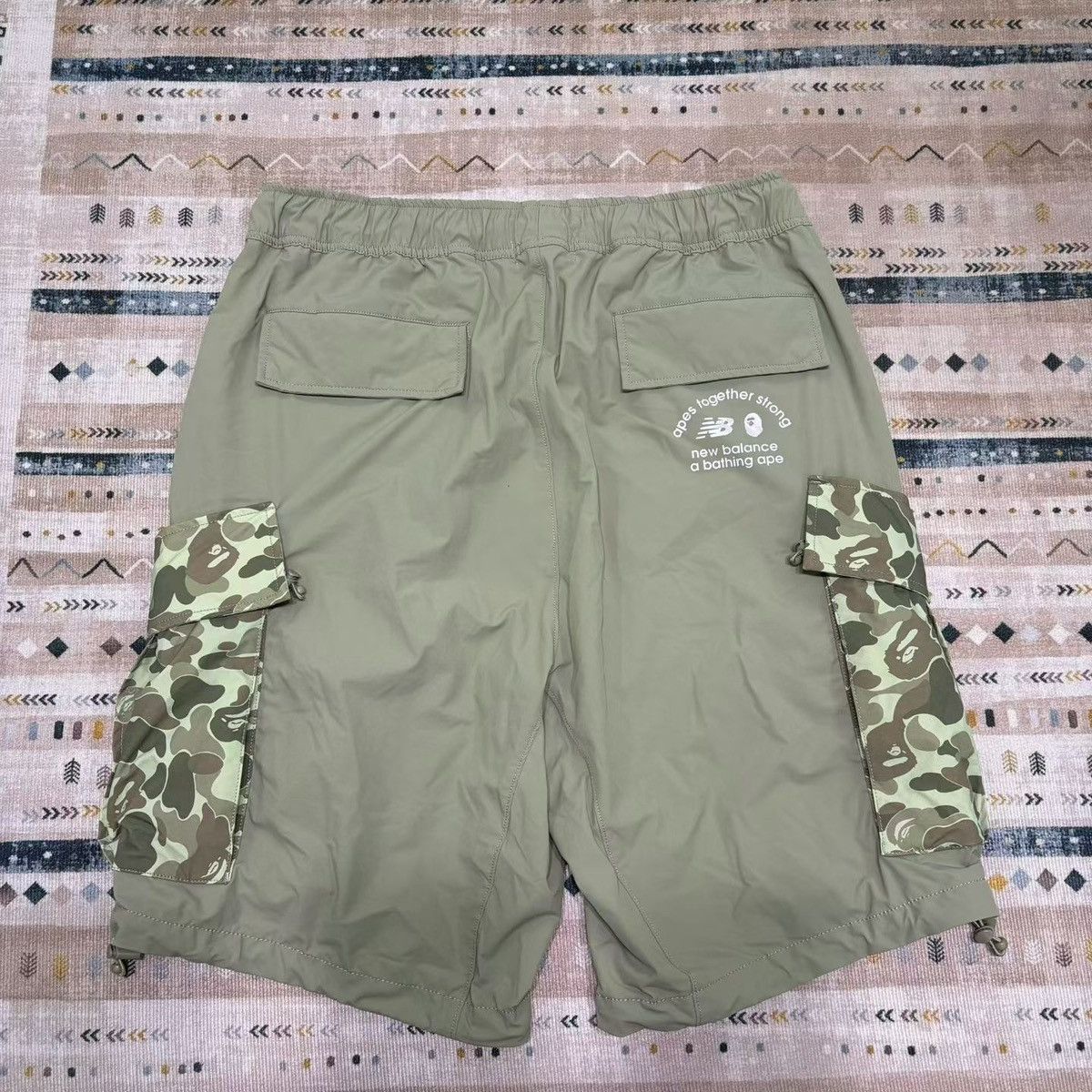 Bape BAPE NEW BALANCE SHORT Size US 34 / EU 50 - 2 Thumbnail