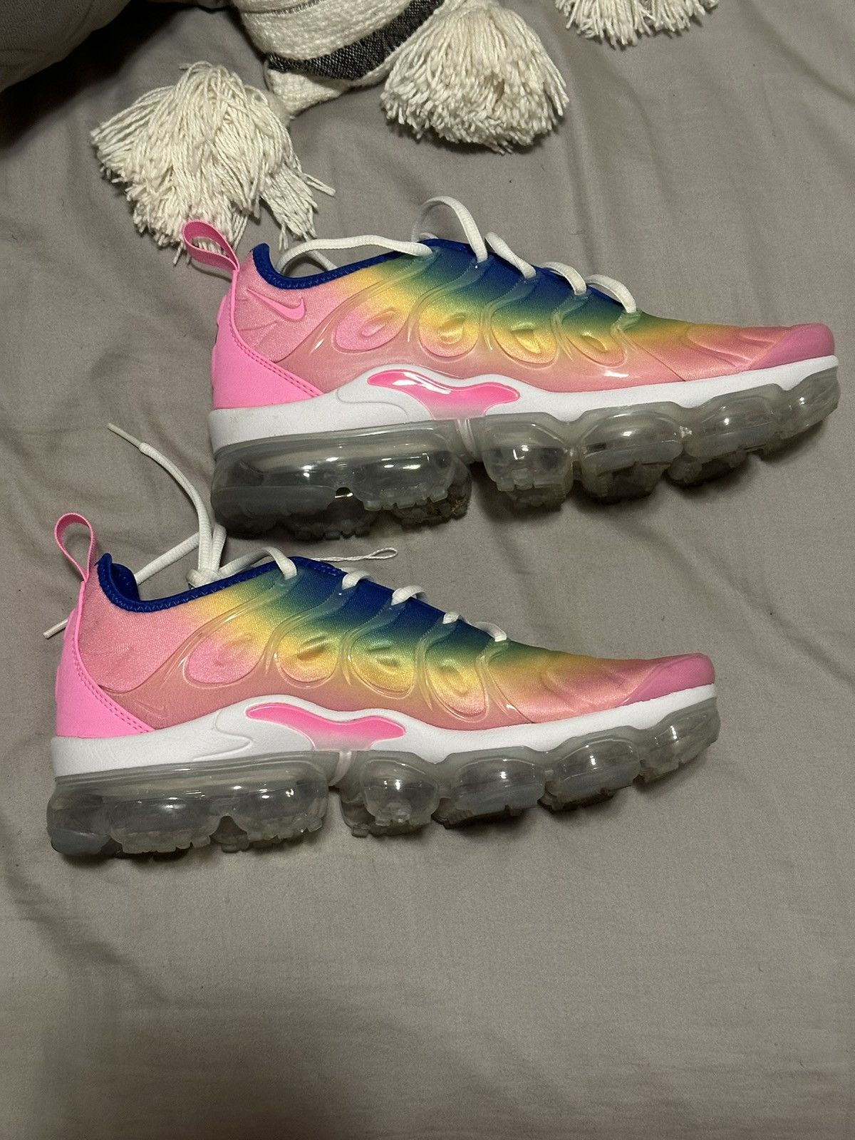 Nike Women’s vapormax size 9.5 Size US 9.5 / IT 39.5 - 3 Thumbnail