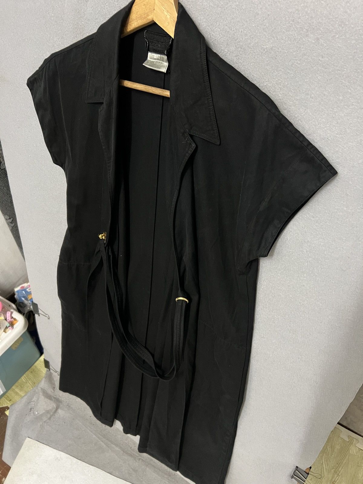 Hermes 539. Hermès Black Wrap Midi Dress with Gold Ring Belt Size 42S - 8 Thumbnail