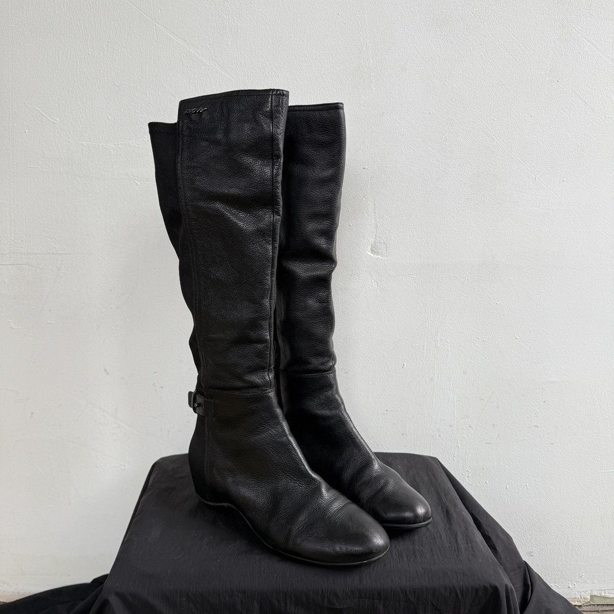 DKNY Archive 00's DKNY Wedge Knee High Leather Boots Racing Moto Size US 11 / IT 41 - 3 Thumbnail