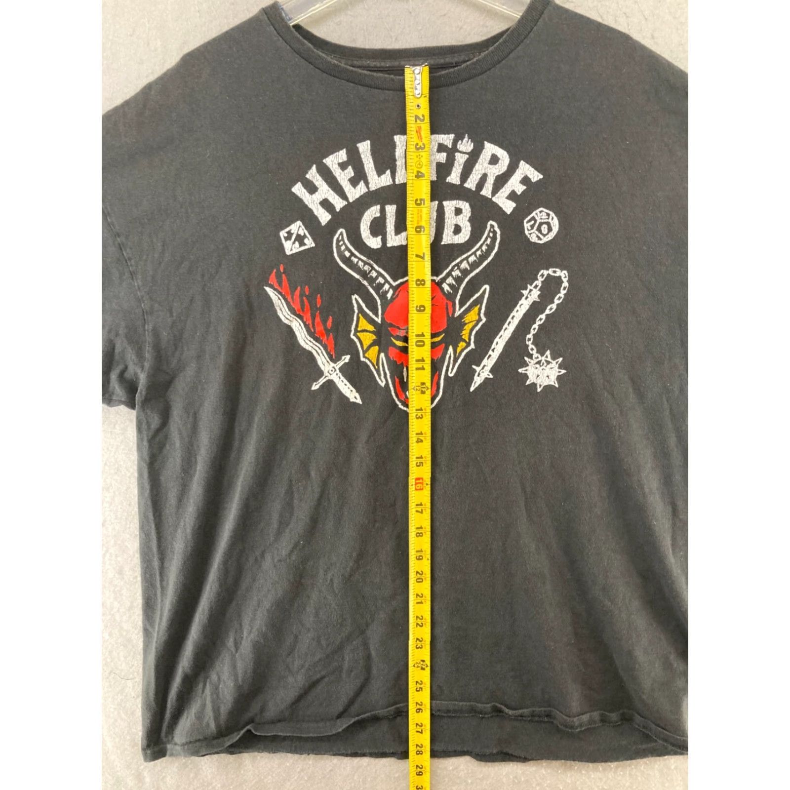 Vintage Stranger Things Mens TShirt 3XL Black Hellfire Club Shirt Adults 3XL Black Graphic Print Movie Retro Mens Size US XXL / EU 58 / 5 - 3 Thumbnail