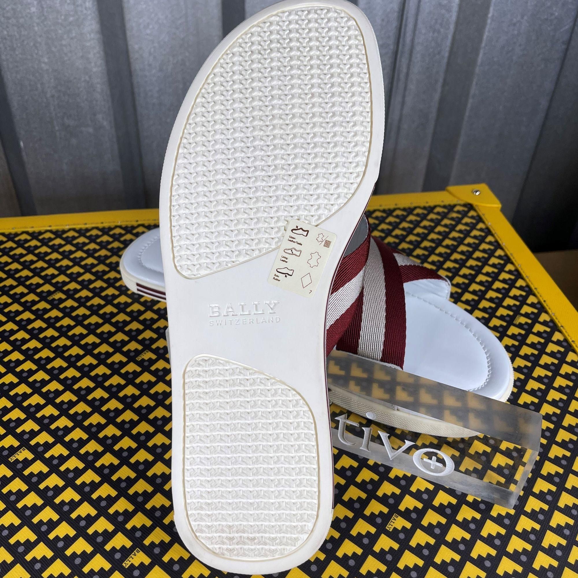Bally Bally Bonks Red Synthetic Fabric Sandals US 6 Size US 6 / EU 39 - 4 Thumbnail