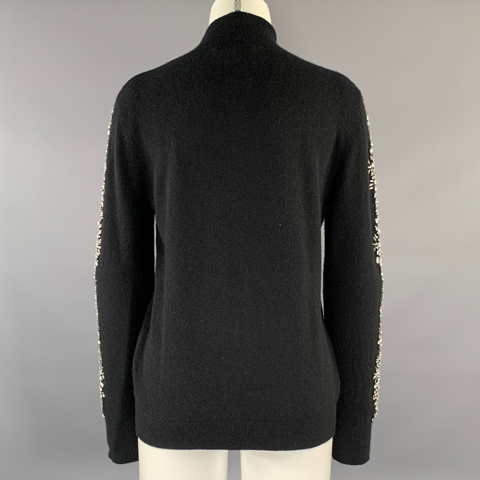 Neiman Marcus NEIMAN MARCUS M Black Cashmere Embellishment Zip Up Cardigan Size M / US 6-8 / IT 42-44 - 3 Thumbnail