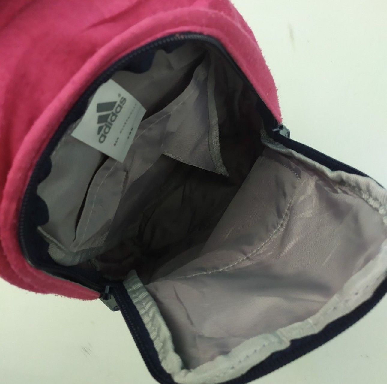 Adidas ‼️LASTDROP‼️ ADIDAS SPELL OUT CROSSBODY Size ONE SIZE - 5 Thumbnail