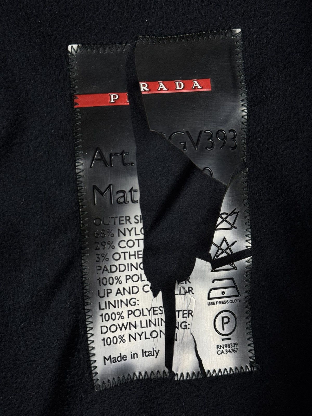Prada Vintage Prada Milano Sport Ski / Snowboard Jacket SGV393 Size US M / EU 48-50 / 2 - 9 Thumbnail