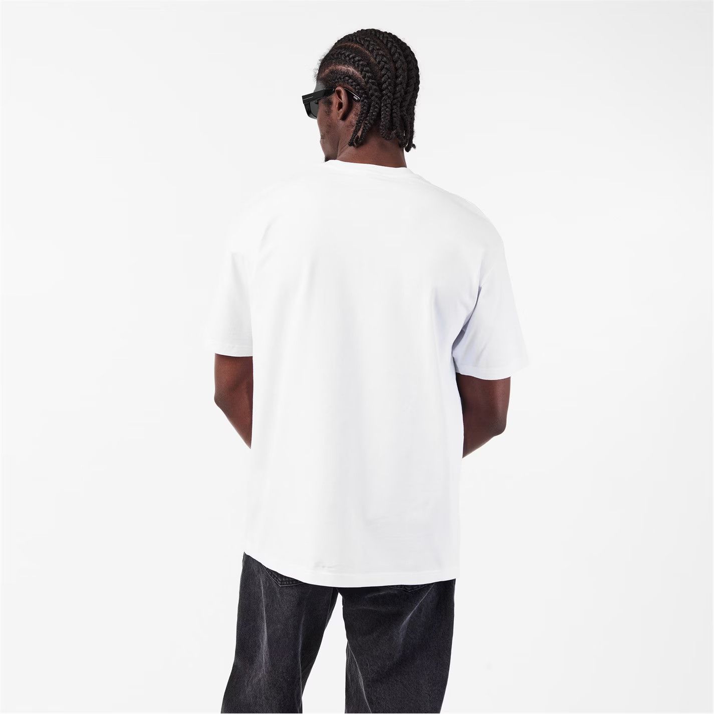 Givenchy o1g2r1mq0426 Logo Patch T-Shirt in White Size US XL / EU 56 / 4 - 3 Thumbnail