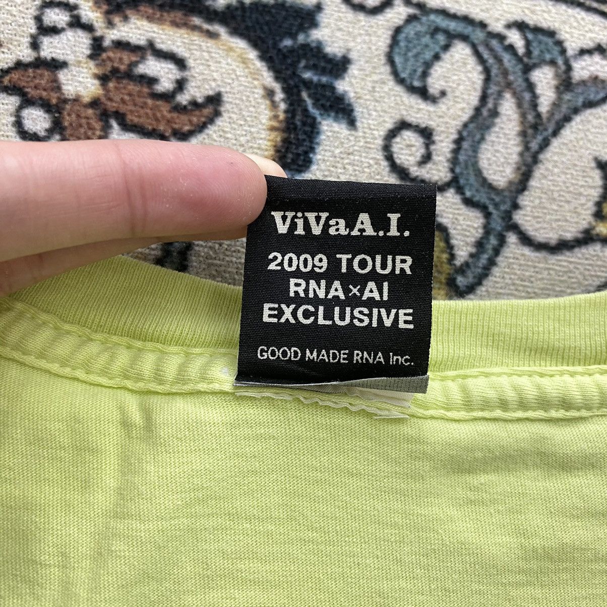 Other VIVA! VIVA! VIVA! RnAI Music Addict Japan Tour Cream Yellow Size US M / EU 48-50 / 2 - 6 Thumbnail