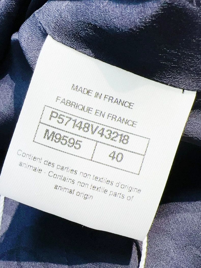 Chanel Chanel 17B dark blue tweed short jacket Size S / US 4 / IT 40 - 6 Thumbnail